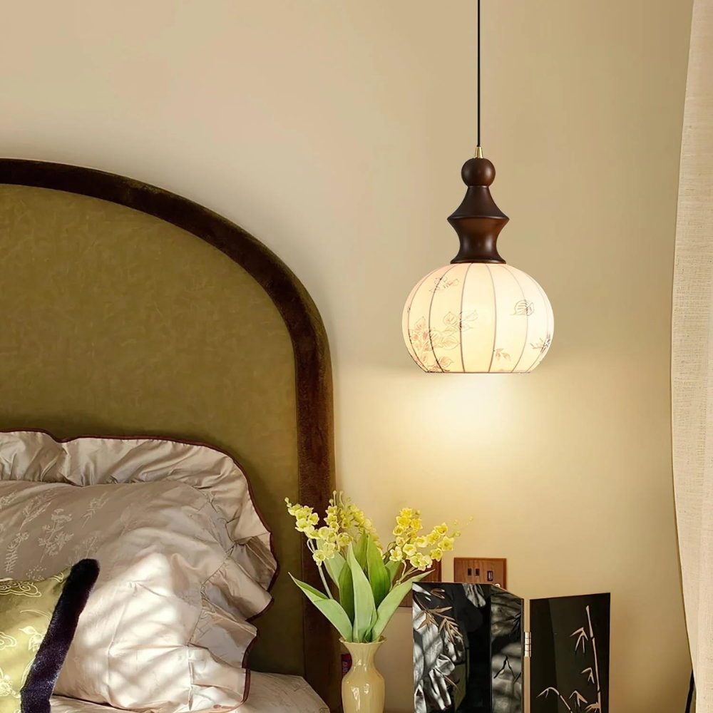 Suspended Clarity Pendant Light D905