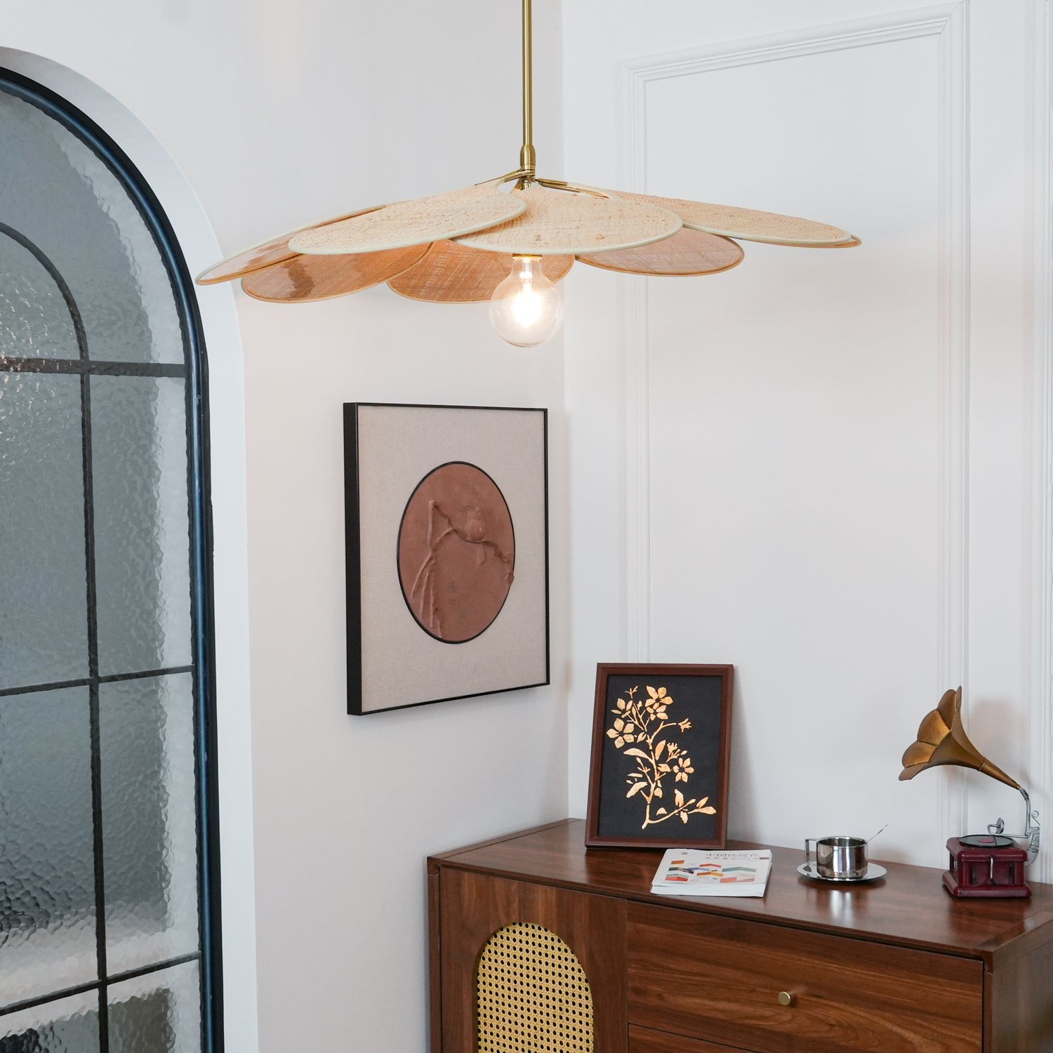 Petals Bloom Rattan Pendant Lamp M532