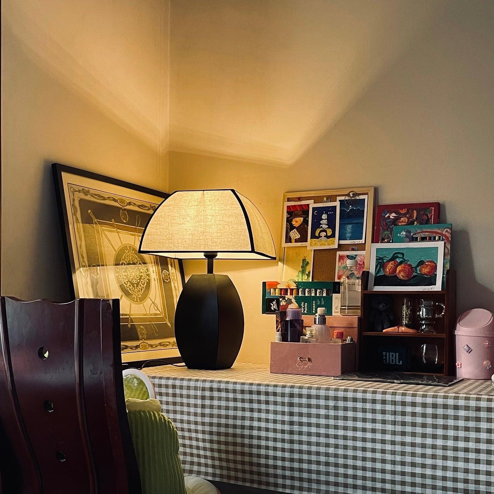 Retro Metal Mushroom Fabric Table Lamp M549