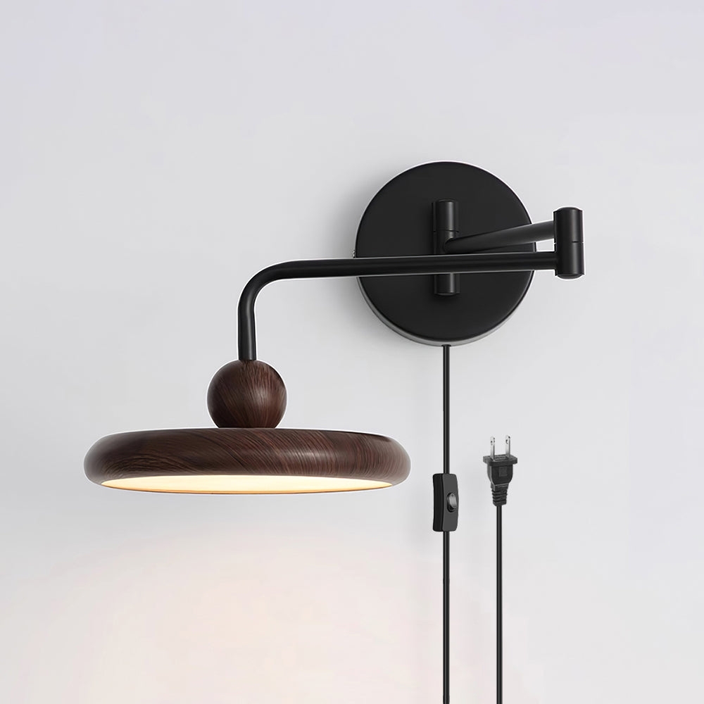 Karlin Plug In Wall Lamp D21
