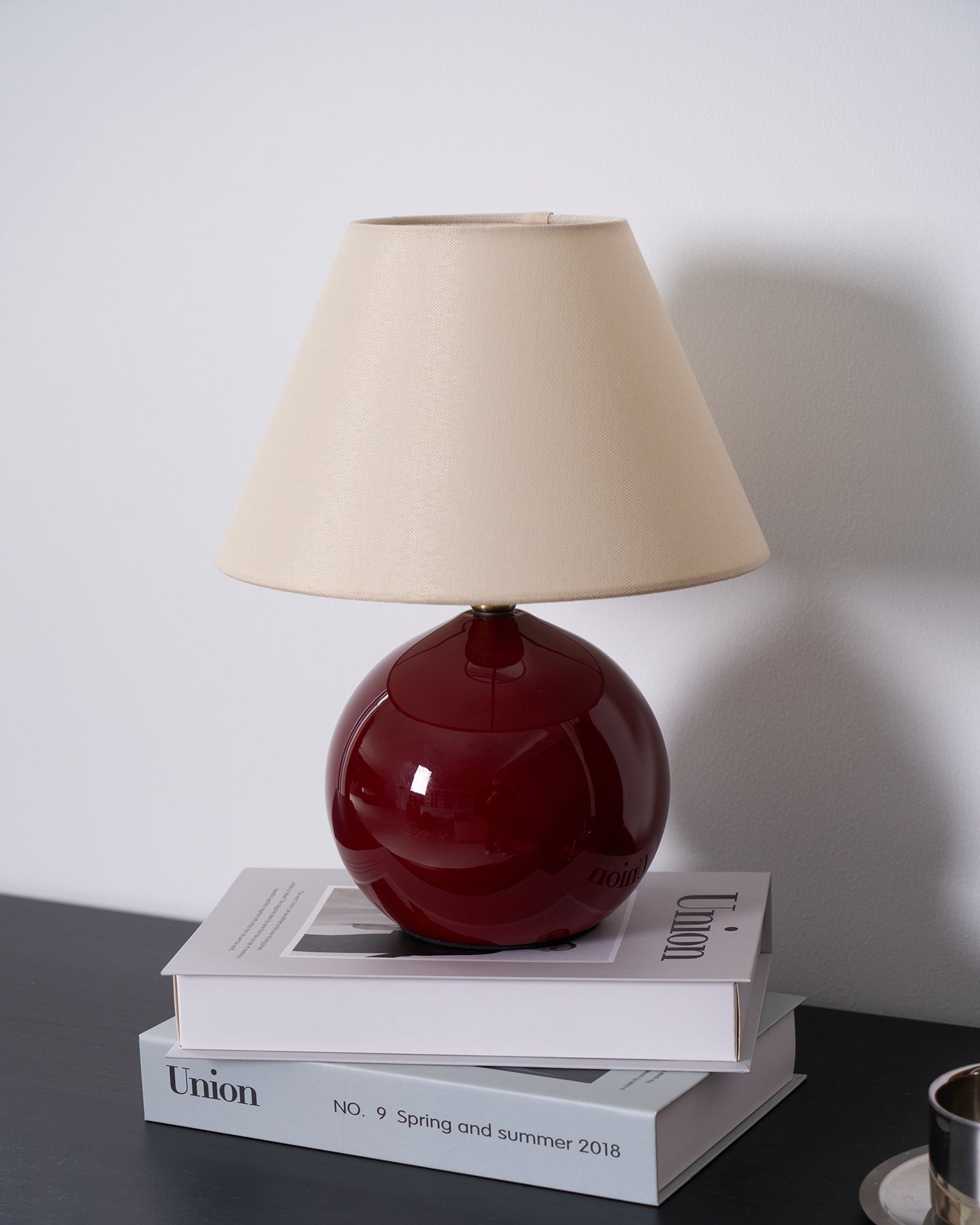 Red Nanu Table Lamp D26