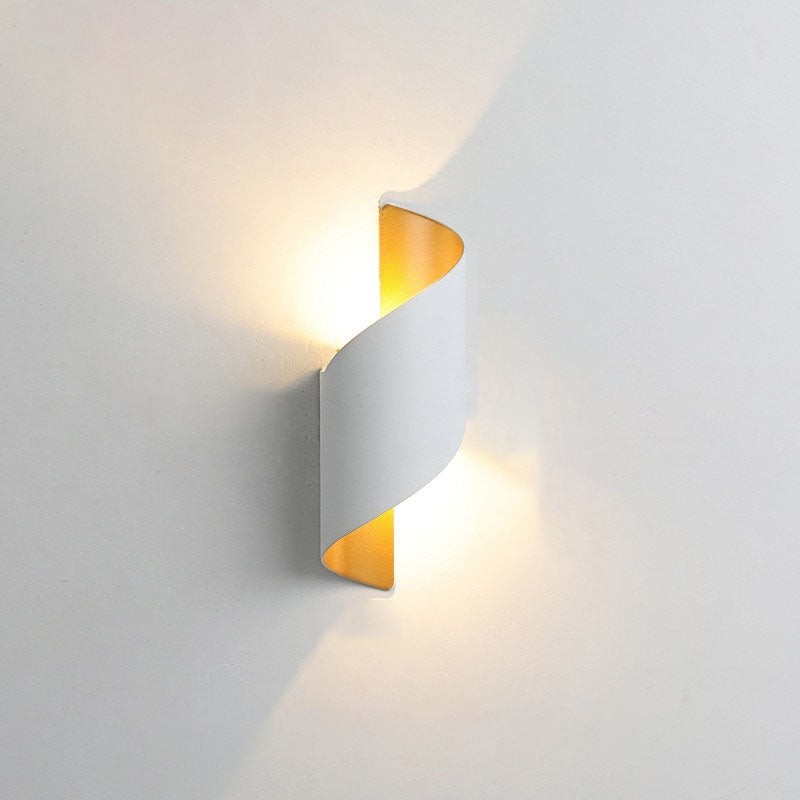 Modern Curl Twisted LED Wall Light M137