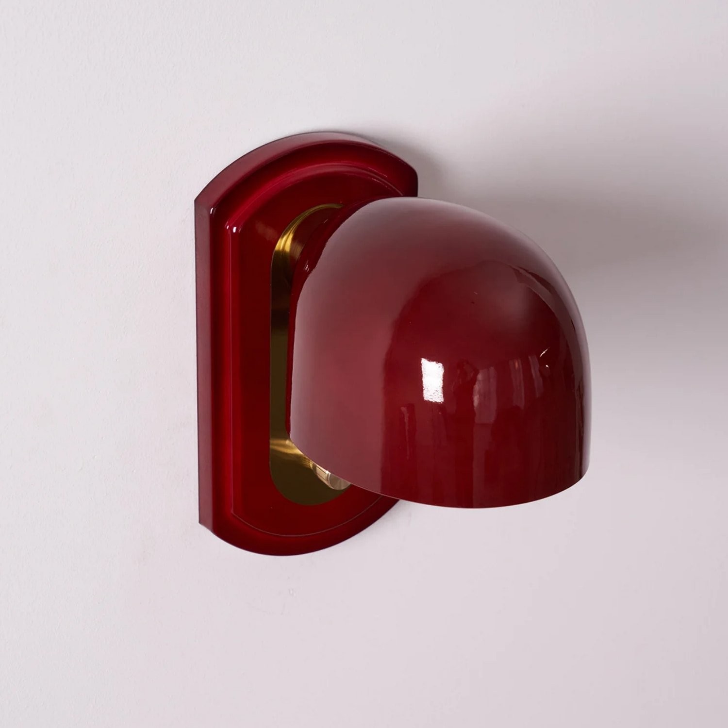 Livessa Modern Wall Lamp - Sculptural Glass Shade Wall Light for Bedroom or Living Room T540