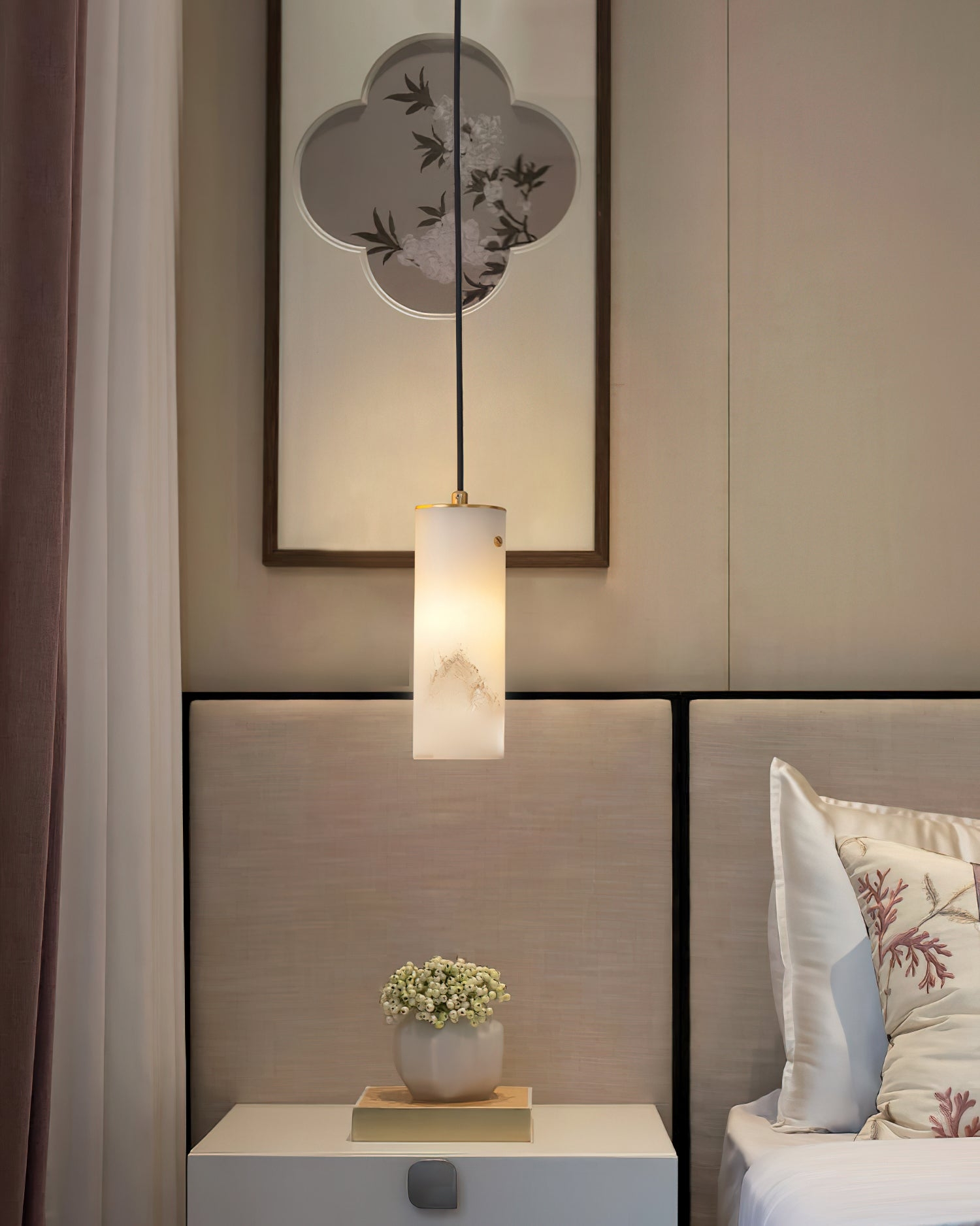 Nula Vertical Alabaster Pendant Light D426