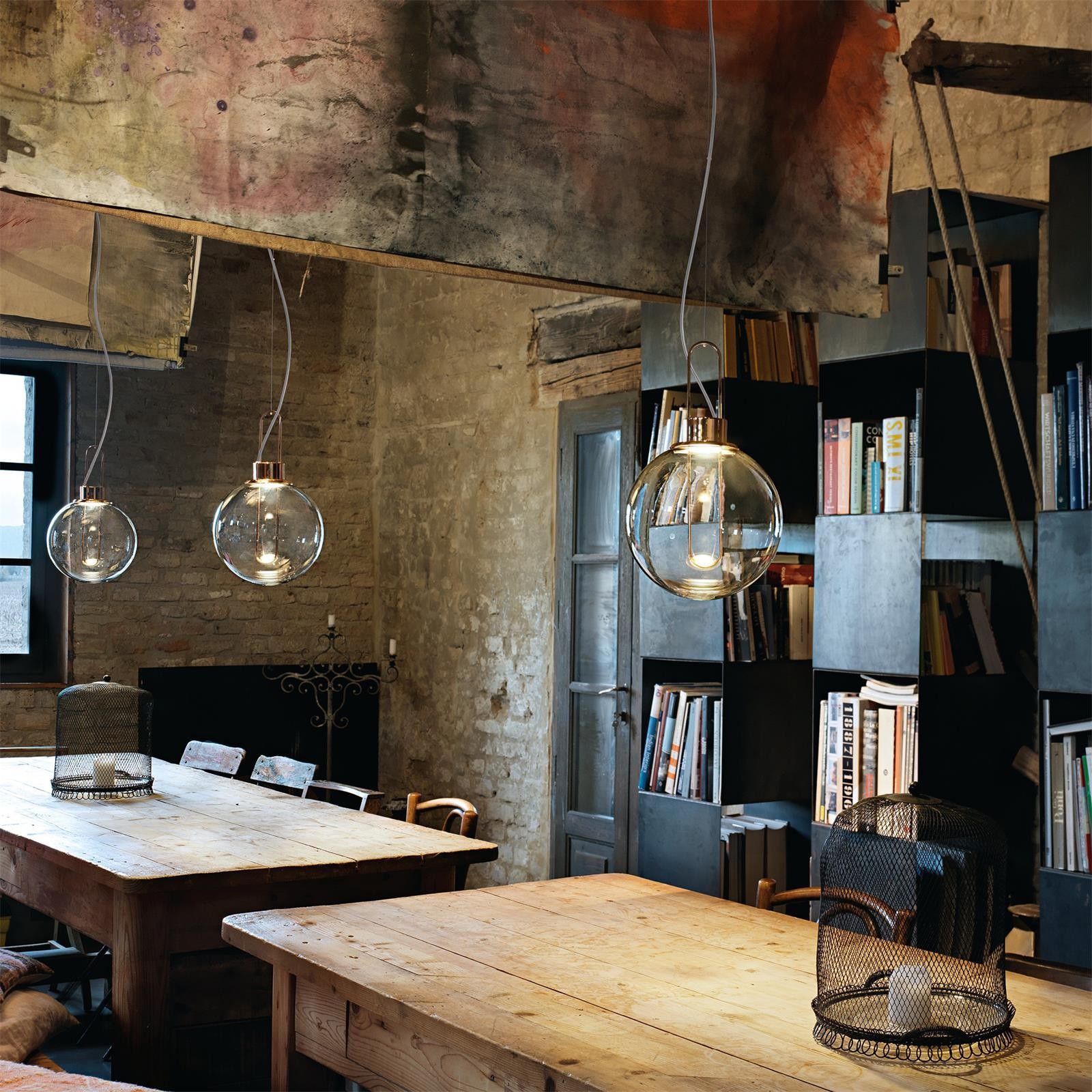 Clear Glass Orb Style Pendant Lamp M40