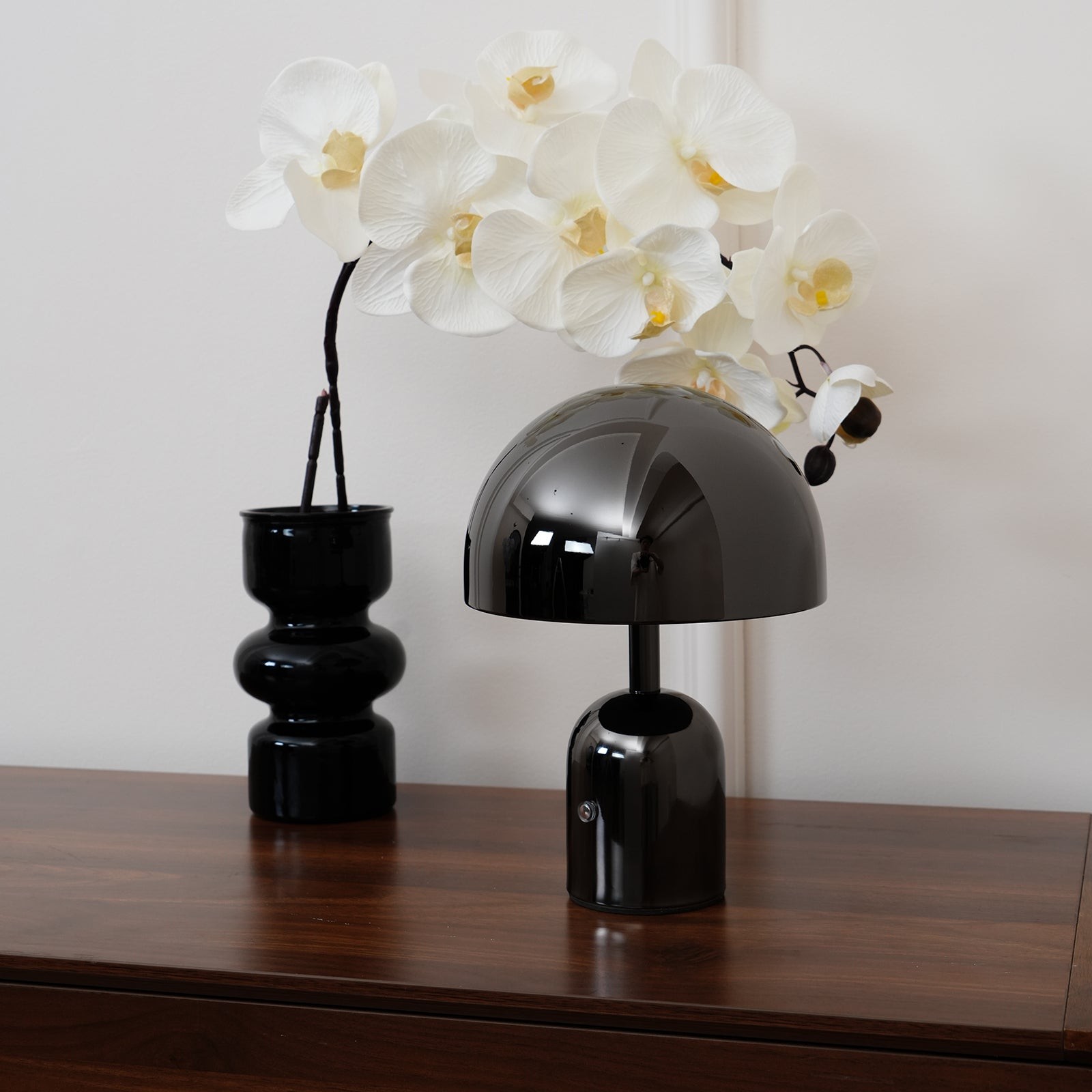 Smooth Mushroom Portable Table Lamp M176
