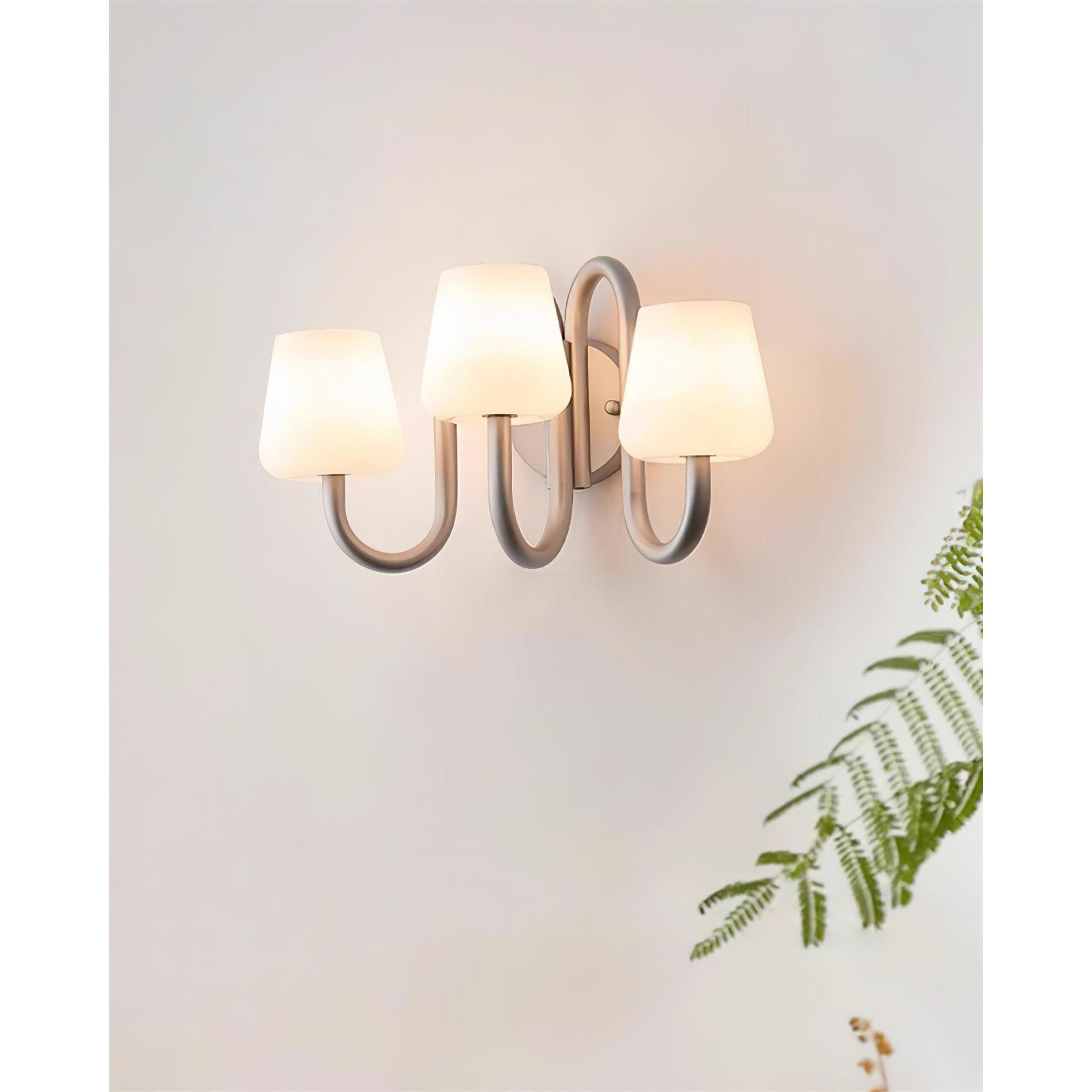 Apollo Wall Lamp D672