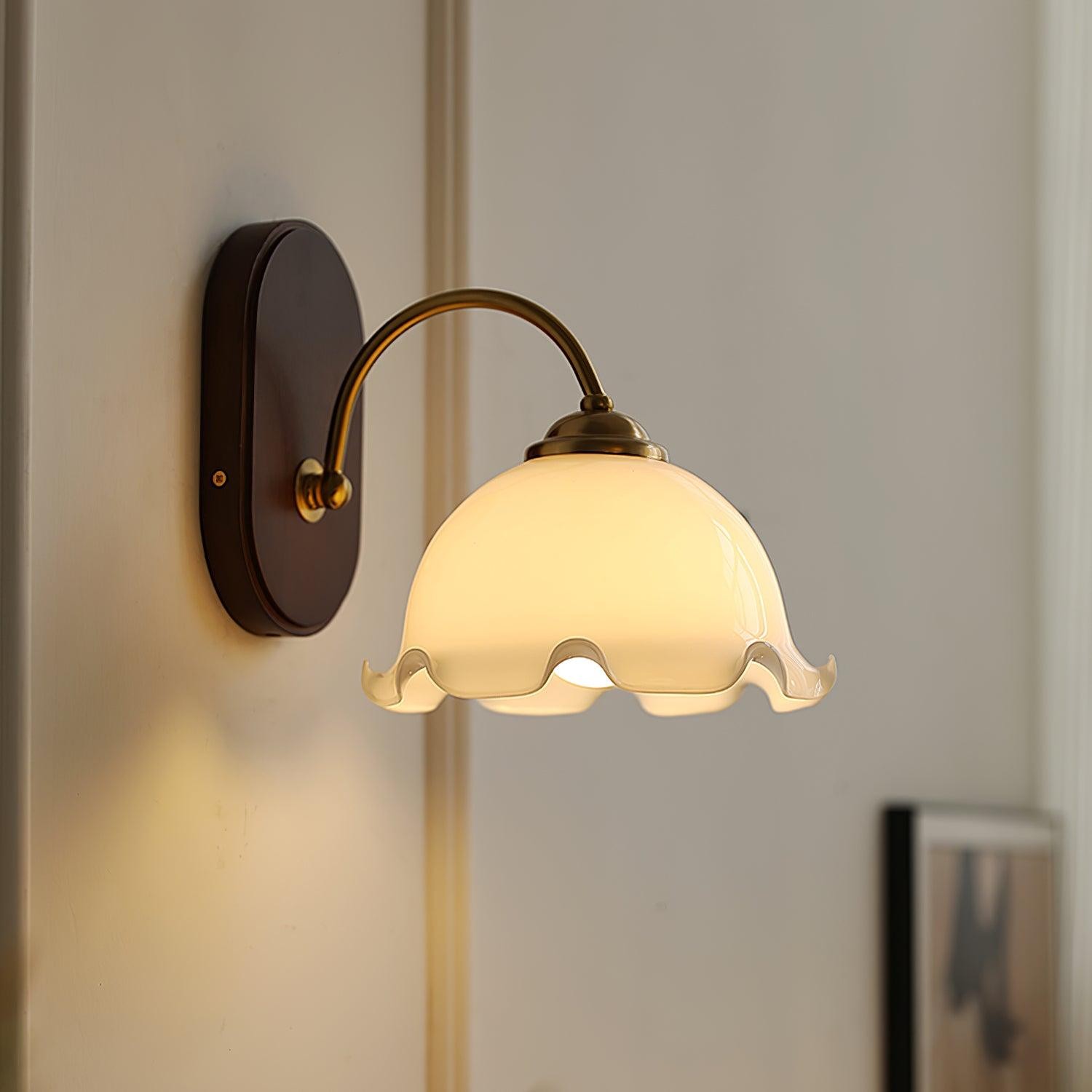 Vintage Flower Wall Lamp M309