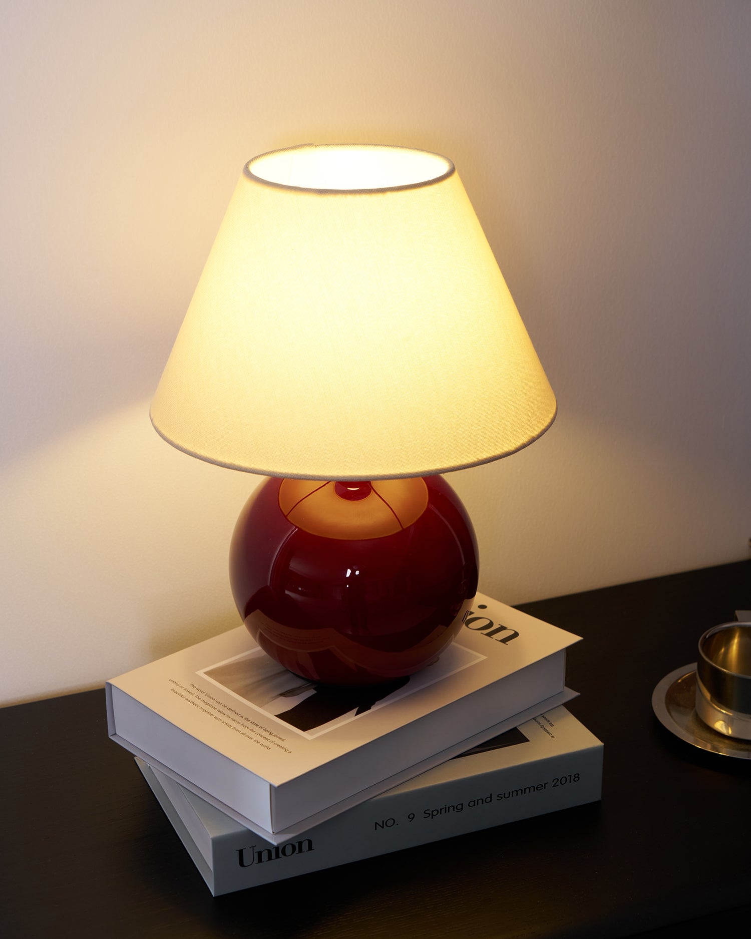 Red Nanu Table Lamp D26