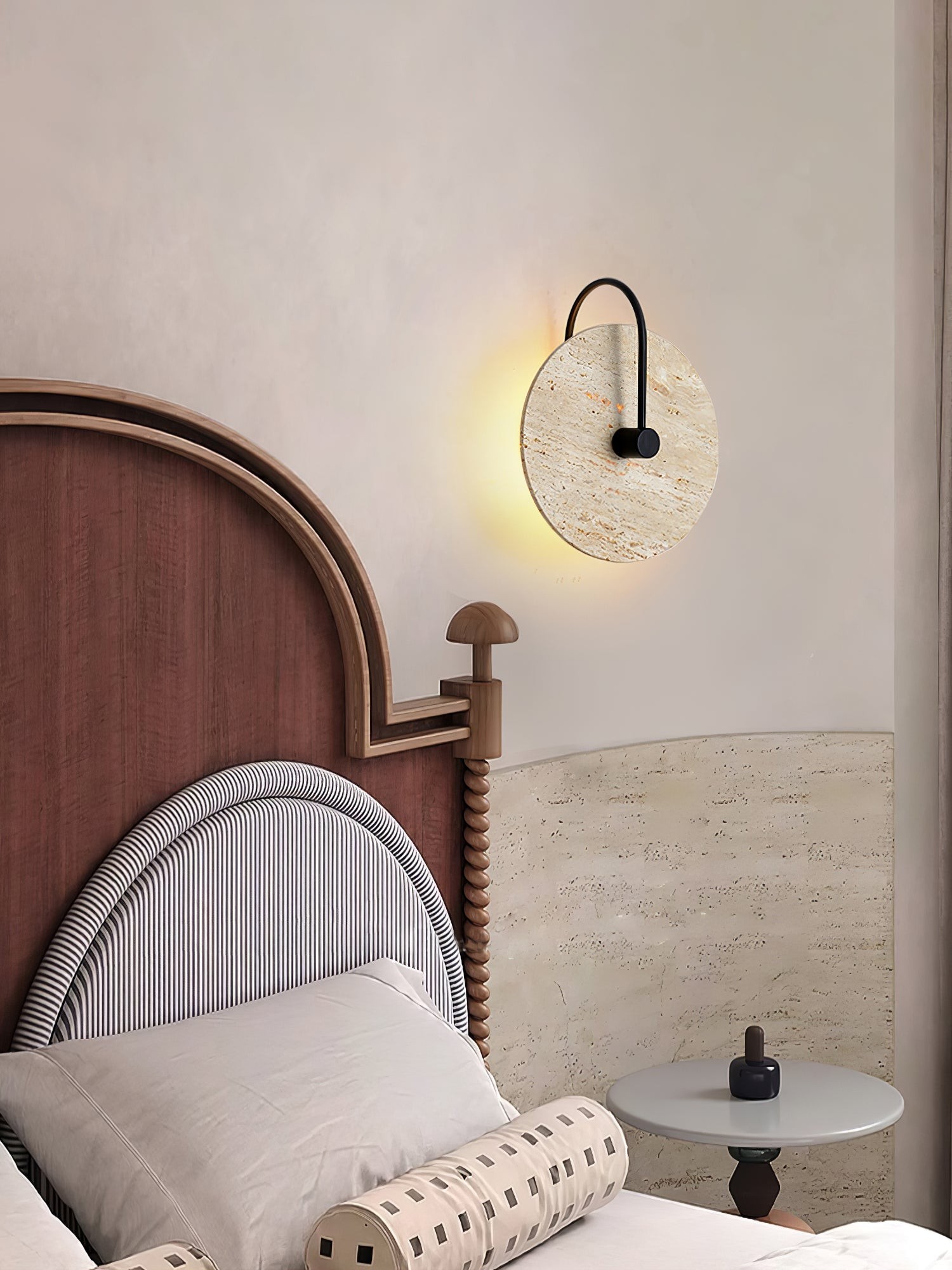 Simple Clock-Shaped Travertine Wall Lamp M25