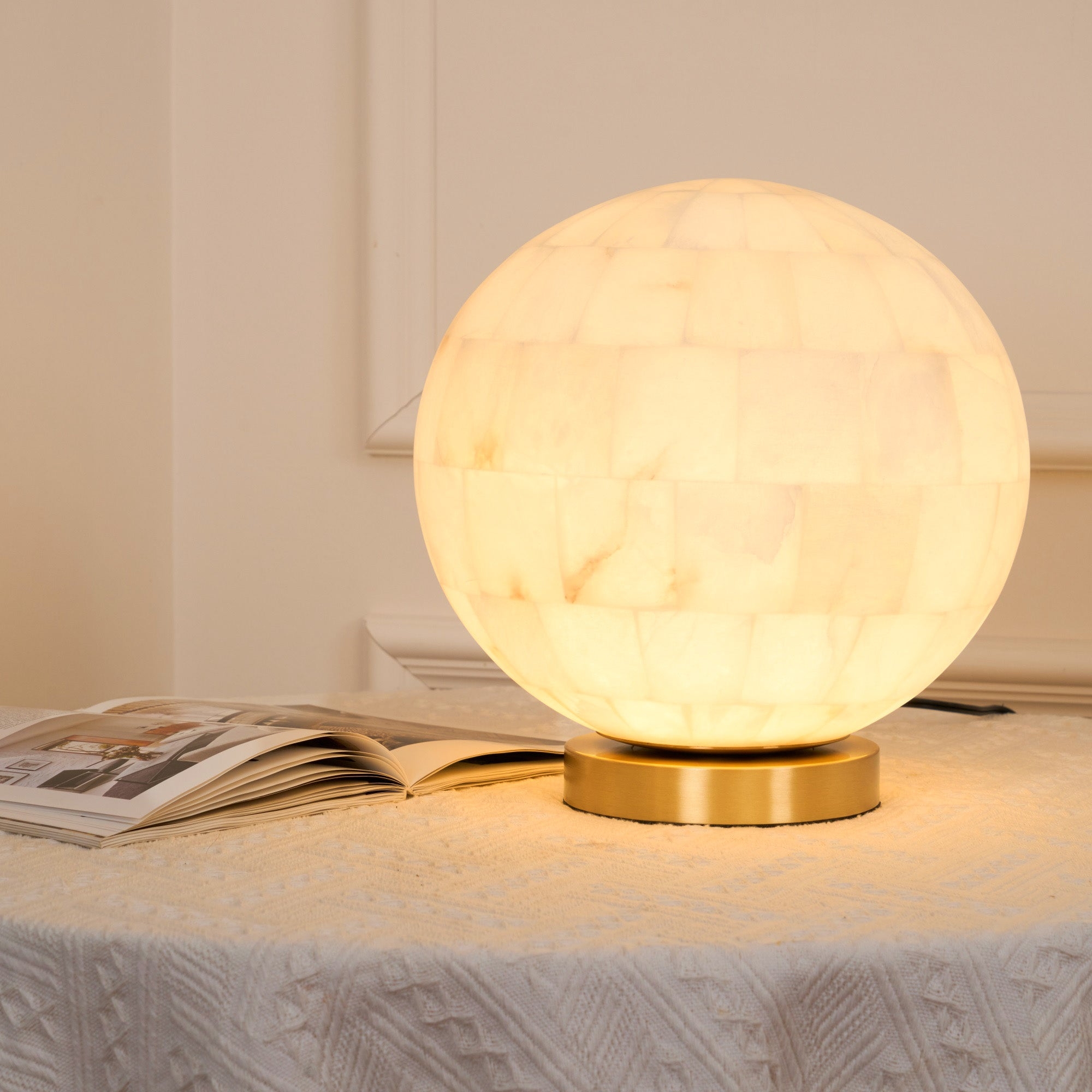Alabaster Ball Table Lamp D433