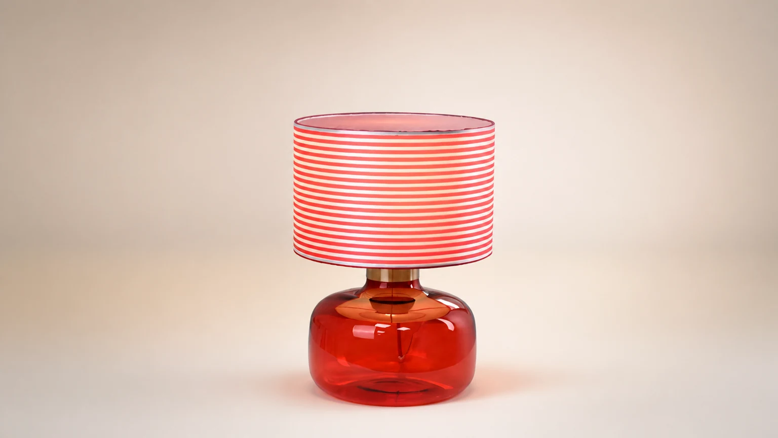 Lampa stołowa Popello D329 pokazana w ciepłej scenie wnętrza