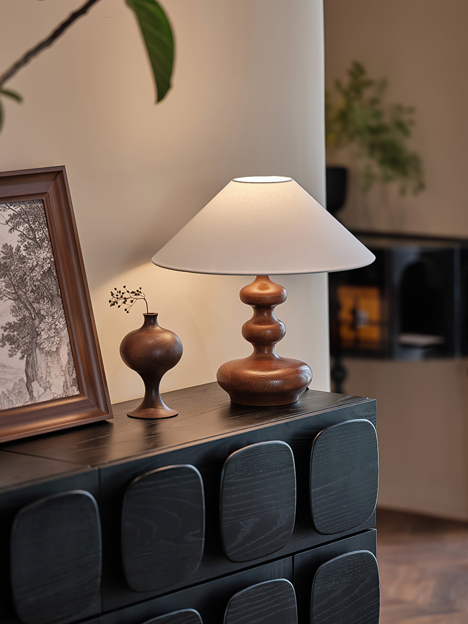 Nordic Retro Solid Wood Table Lamp M161