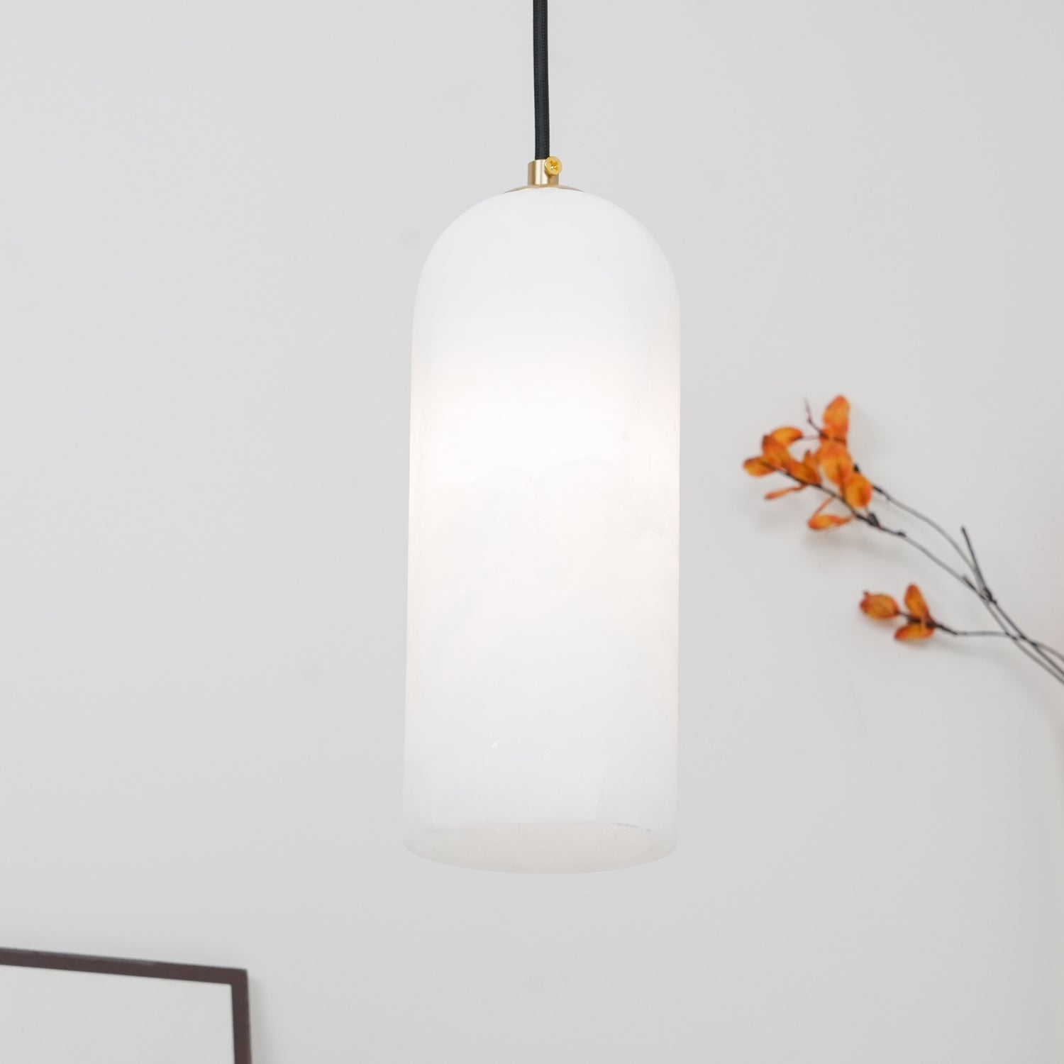 Nordic Modern  Alabaster Monty Pendant Light D888