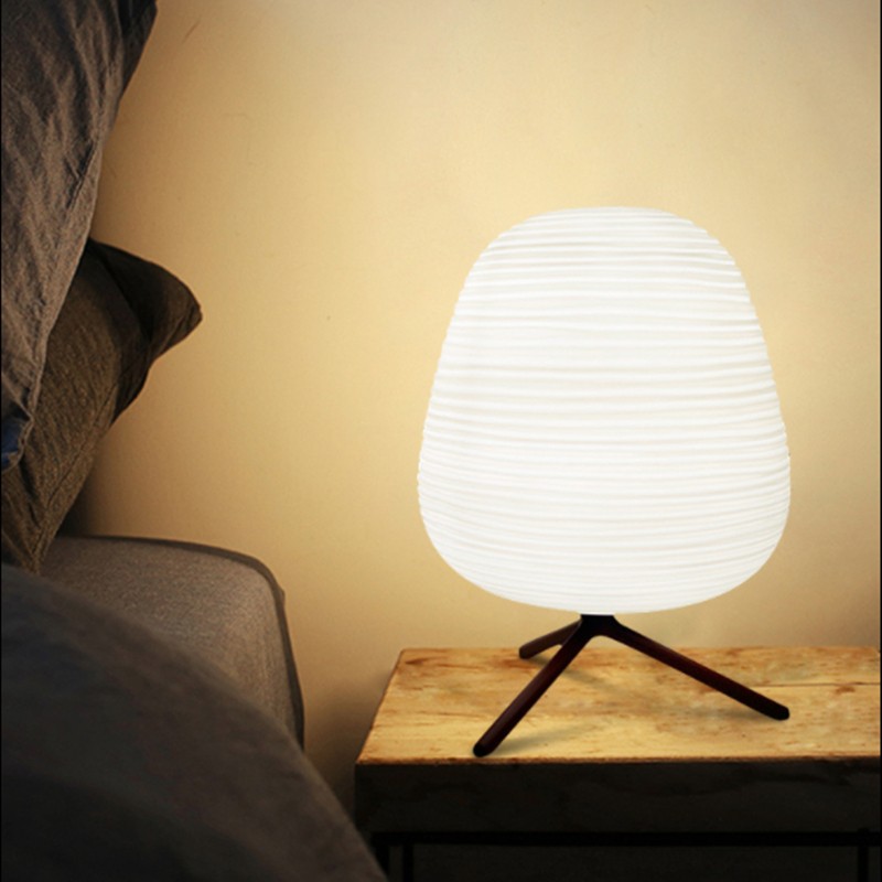 White Tripod Table Lamp for Bedroom S37