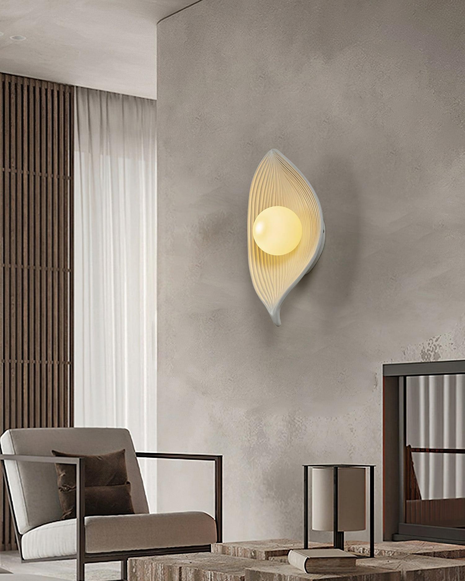 Contemporary Nordic Leaf Resin Wall Light M369