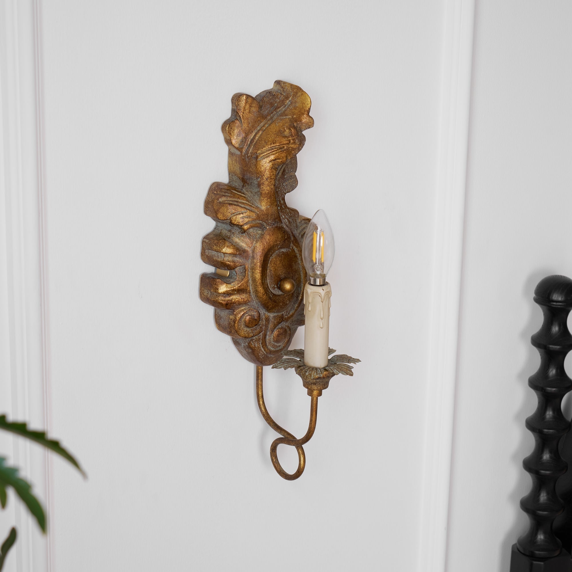 Verdure Vintage Sconce D530