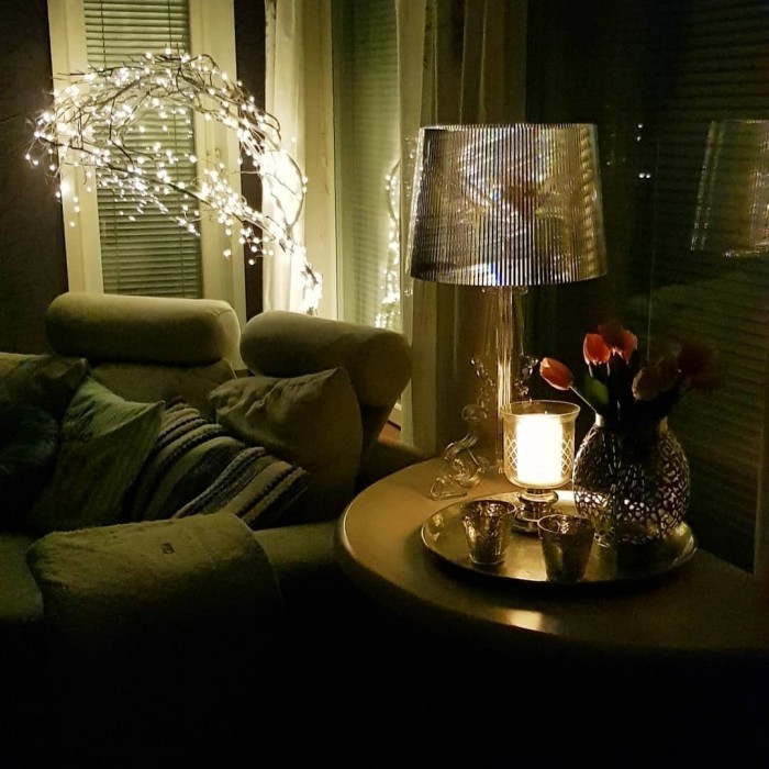 Baroque Style Acrylic Bourgie Table Lamp For Bedroom