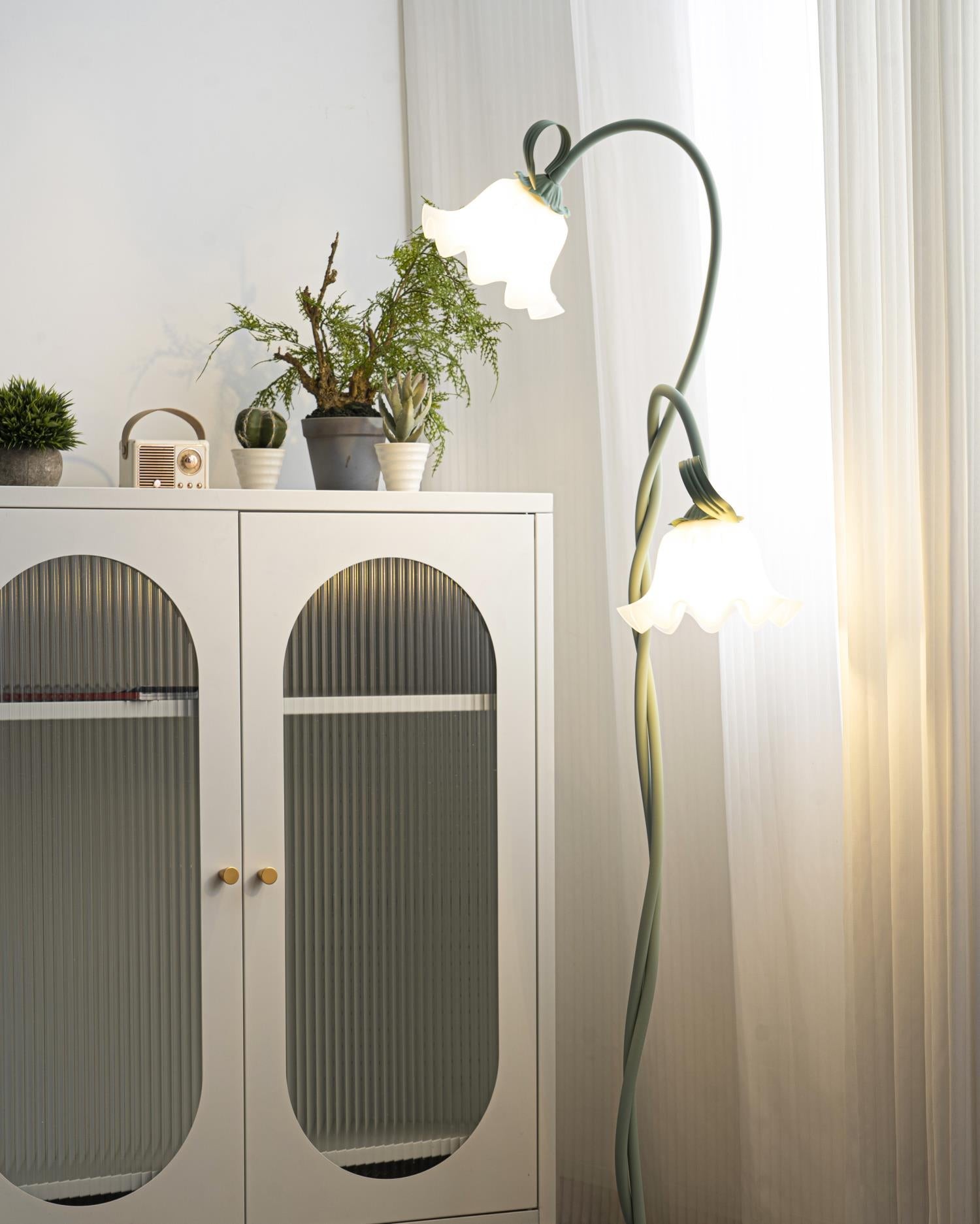 Creative Multi-Head Winding Flower Shape Floor Lamp M175