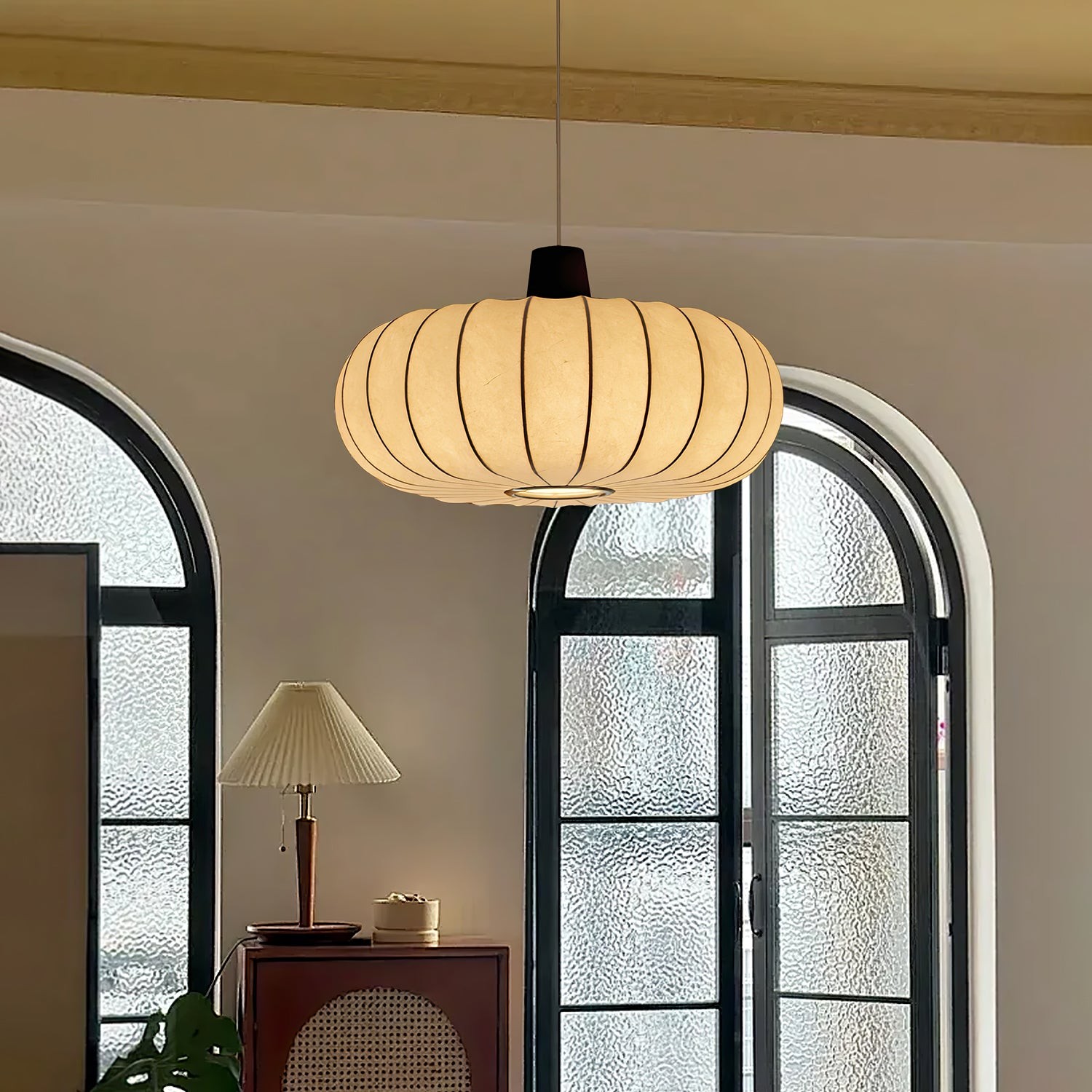 Classic Silk Lantern Pendant Light M514