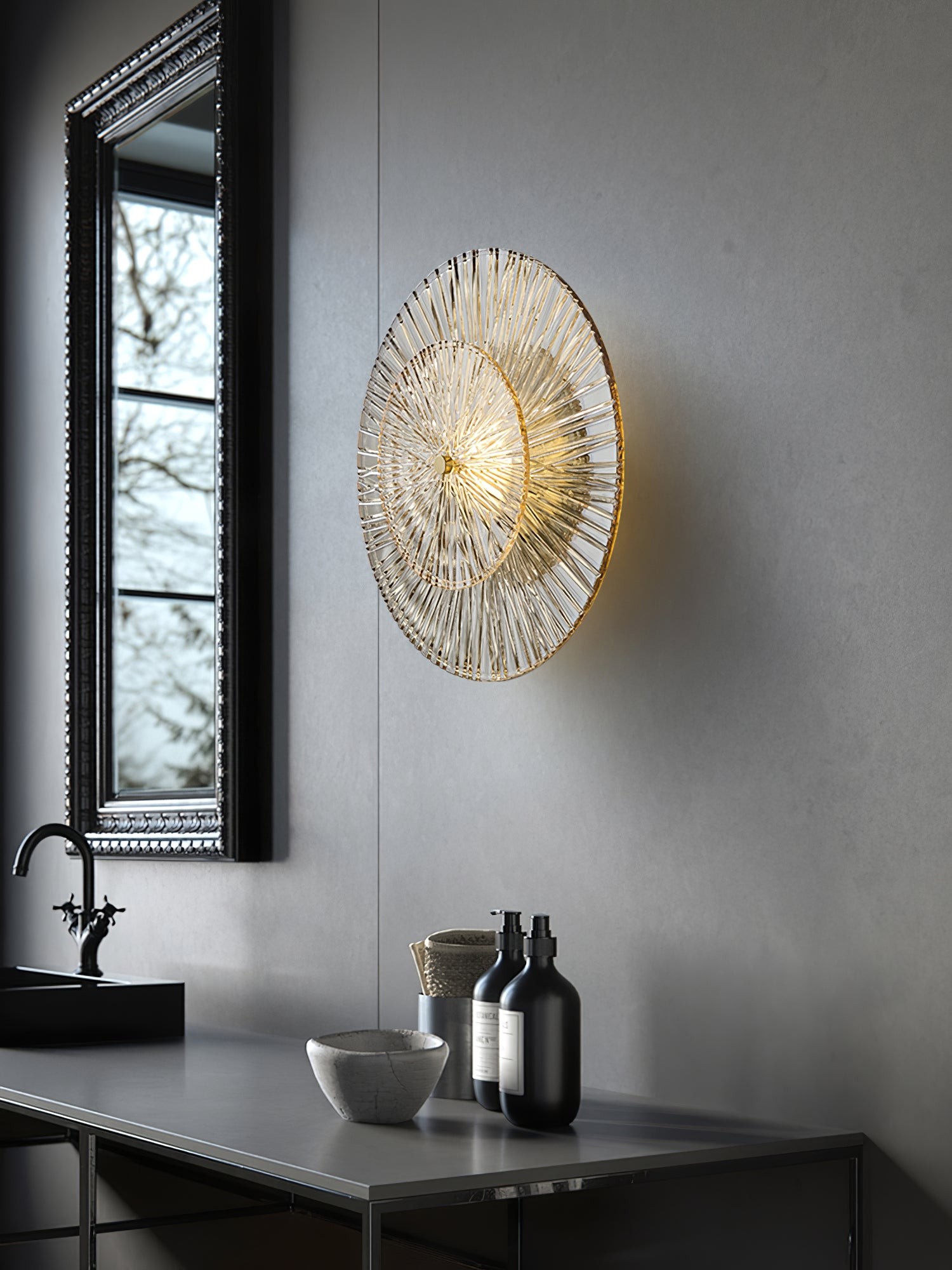 Modern Creative Round Crystal Wall Lamp M114