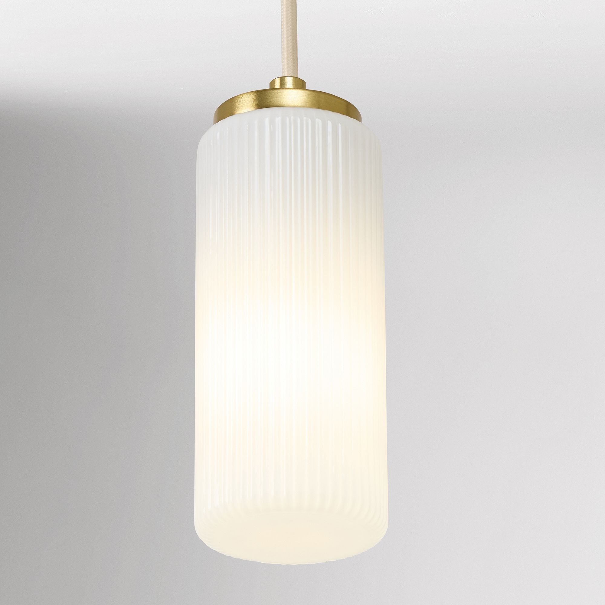 Rivora Fluted Glass Pendant Light – Modern Ribbed Shade T272