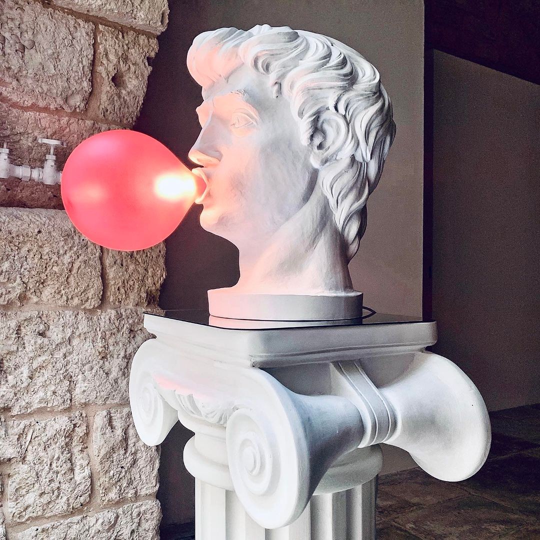 Wonder Artist Fashion Table Lamp M100