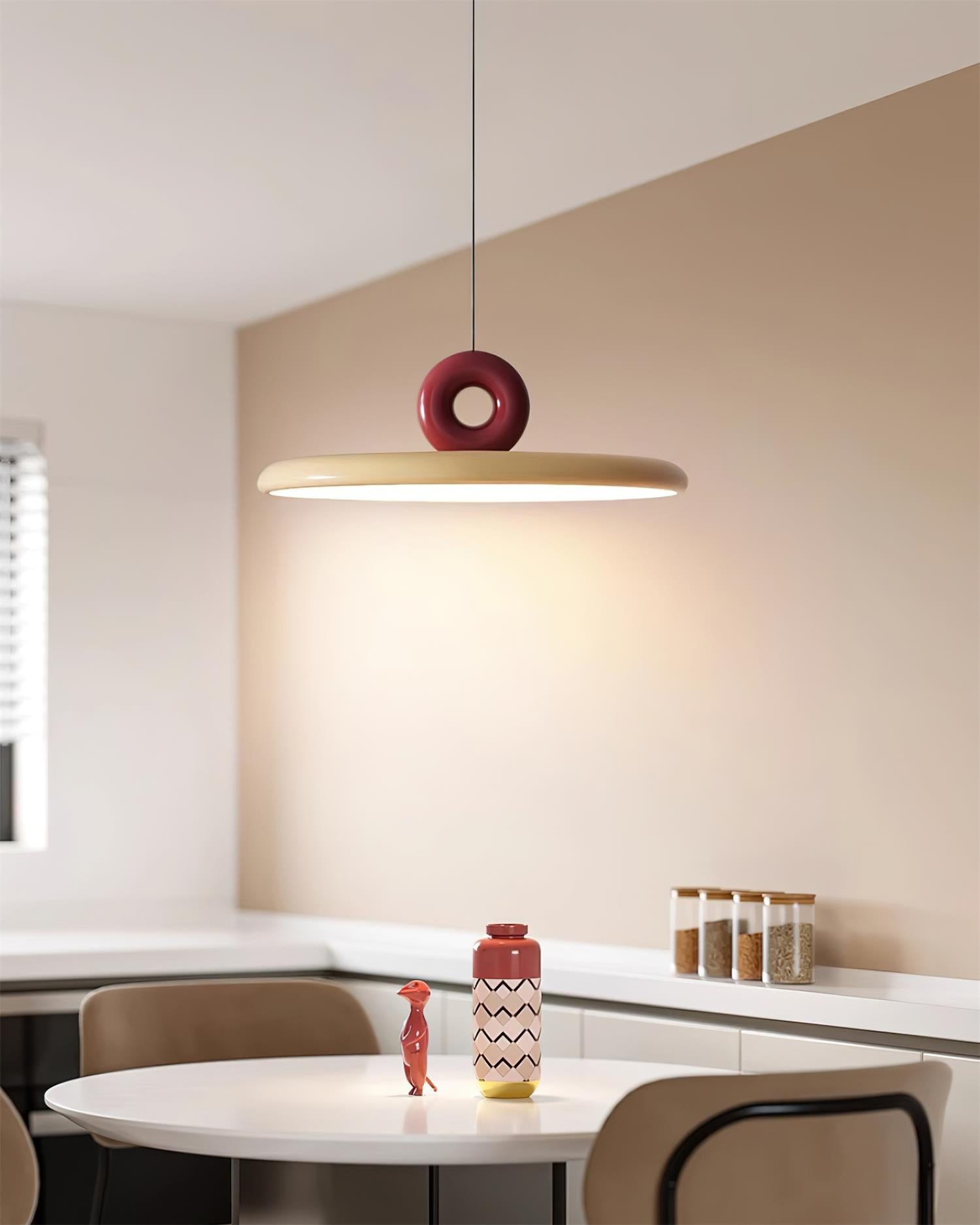 Cream Style Vertical Flying Saucer Pendant Lamp M269