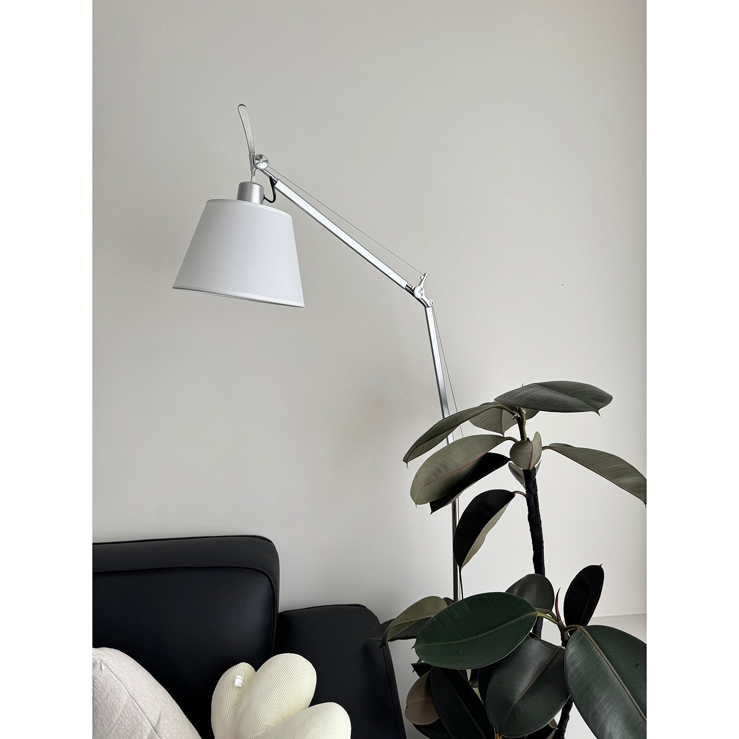 Artemide Floor Lamp D713
