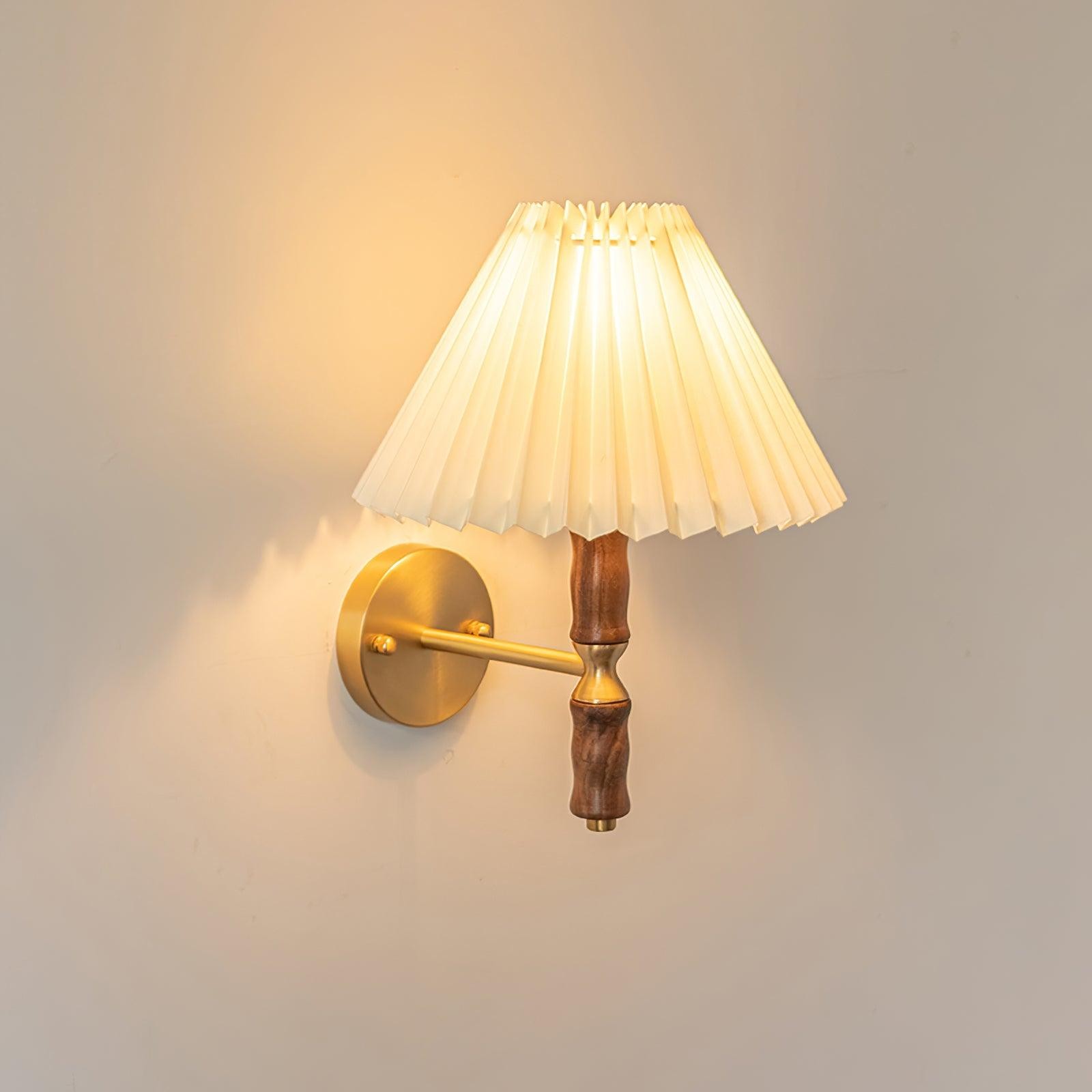 Japanese Retro Walnut Atmosphere Wall Light For Bedroom M436