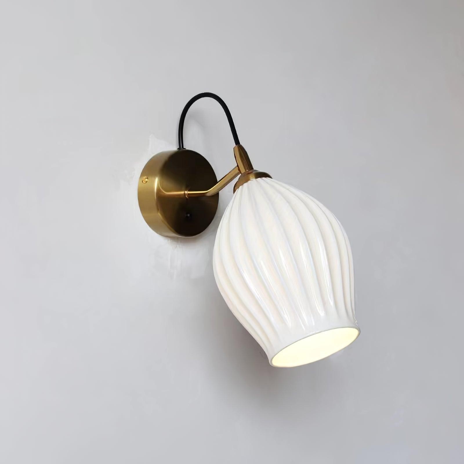 Cream Style Ceramic Ribbed Wall lamp M79