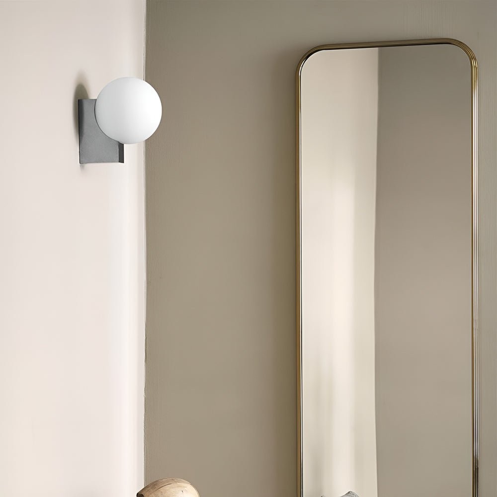 Minimalist Spherical Wall Lamp M547