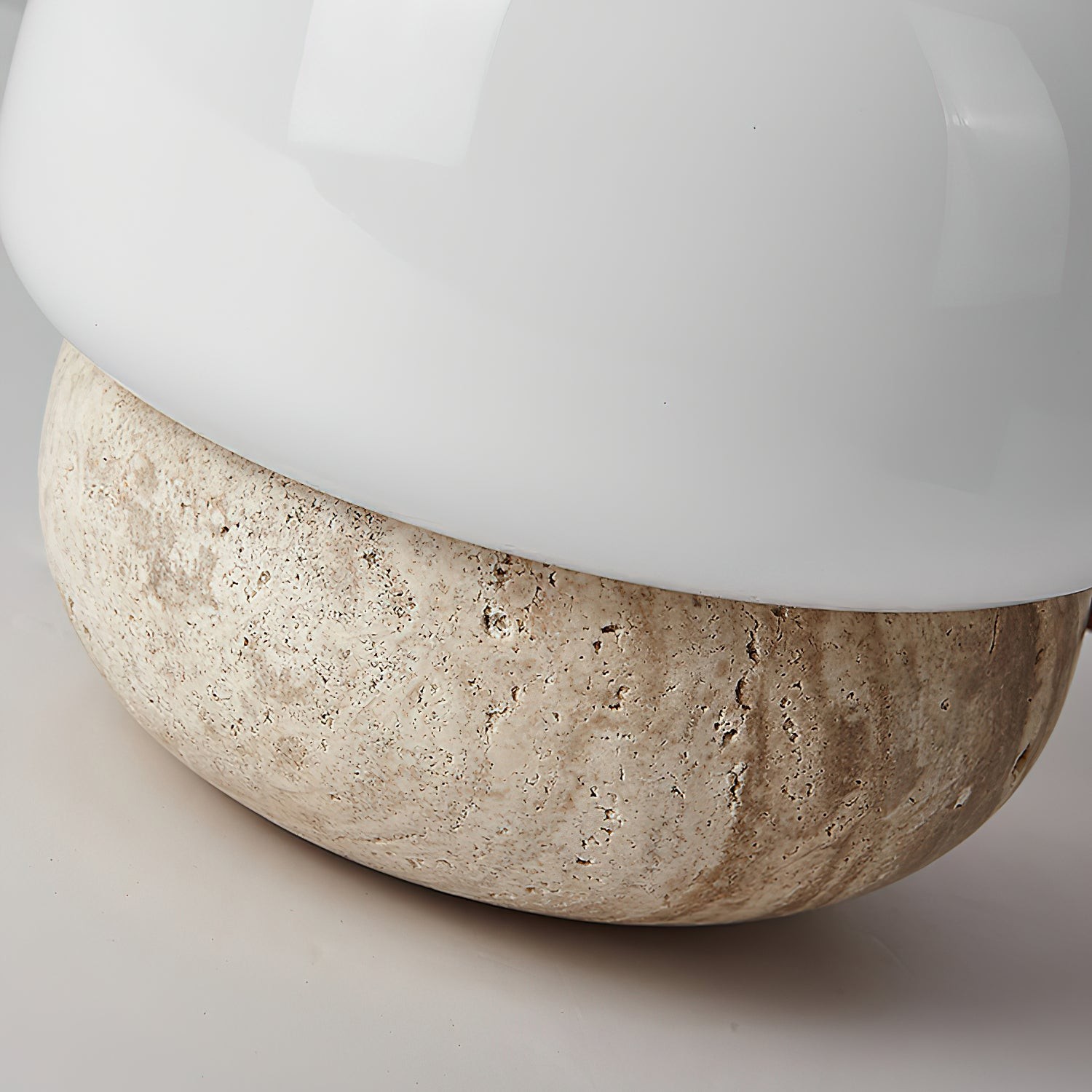 Nordic Style Round Travertine Table Lamp M73