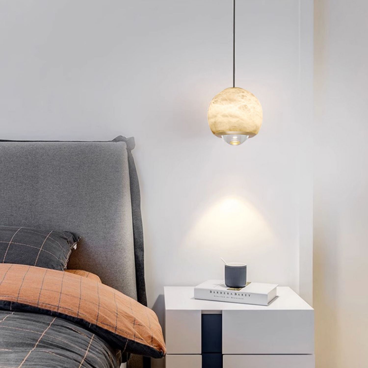Ferox Alabaster Pendant Light D422