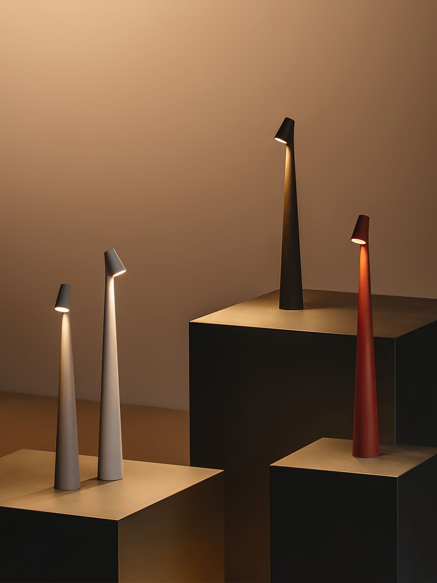 Creative Tall Portable Table Lamp M497