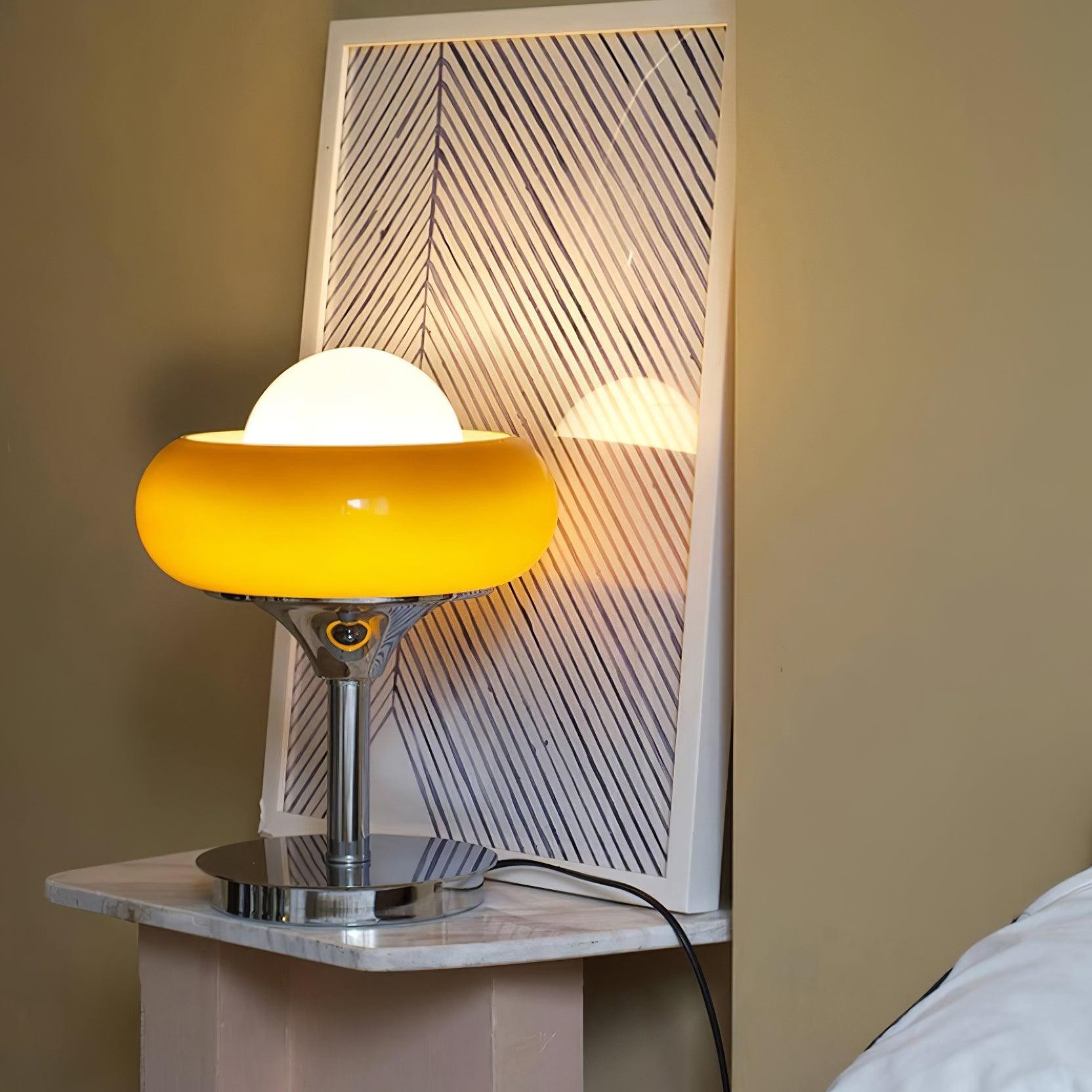 Vintage Cream Table Lamp for Bedroom M153