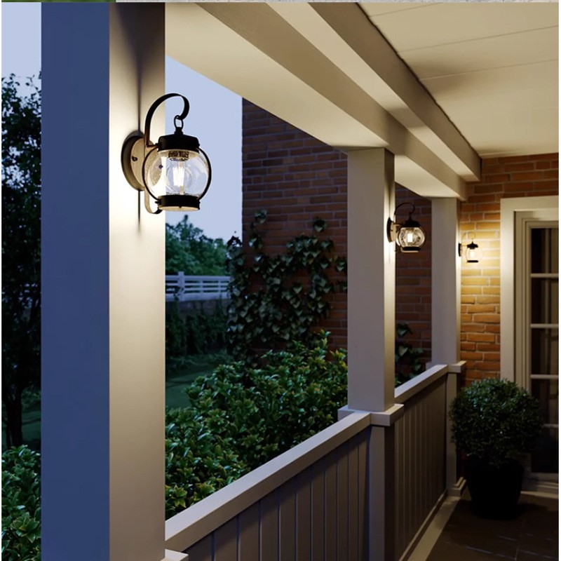 Vintage Lantern Outdoor Wall Light For Garden S100