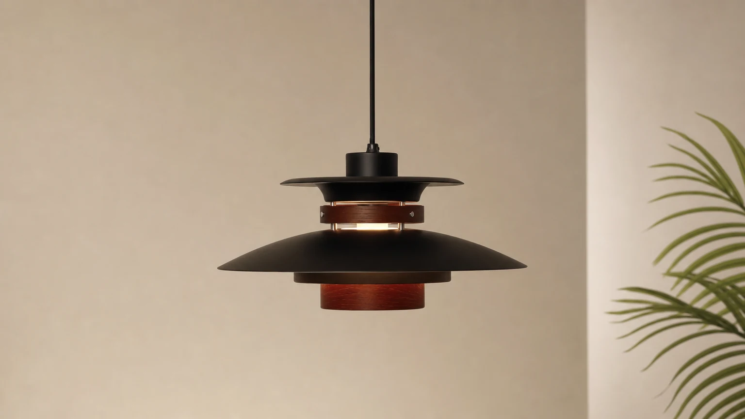 Luksusowa i stylowa warstwowa lampa wisząca M45 w ciepłym wnętrzu