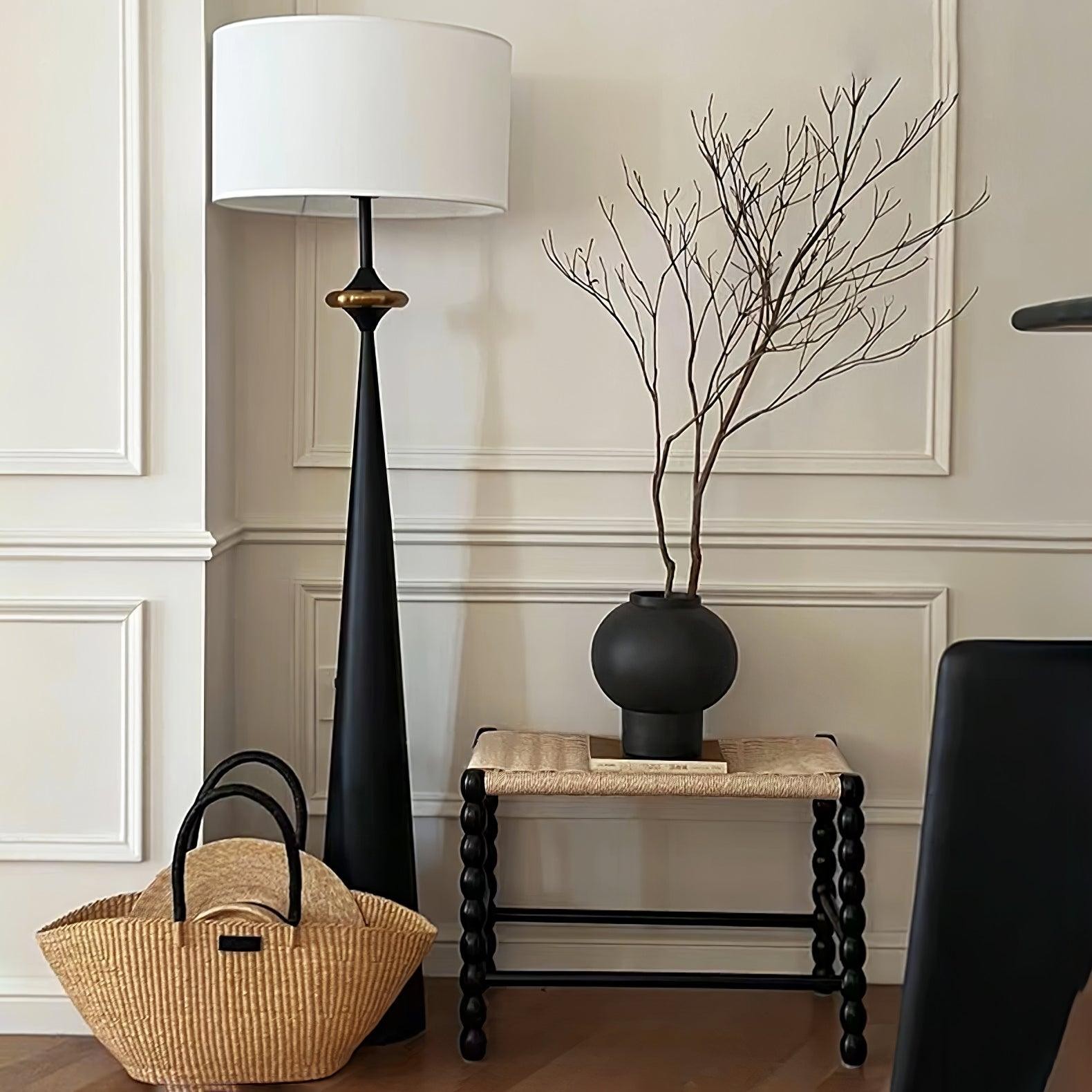 Putney Floor Lamp T426