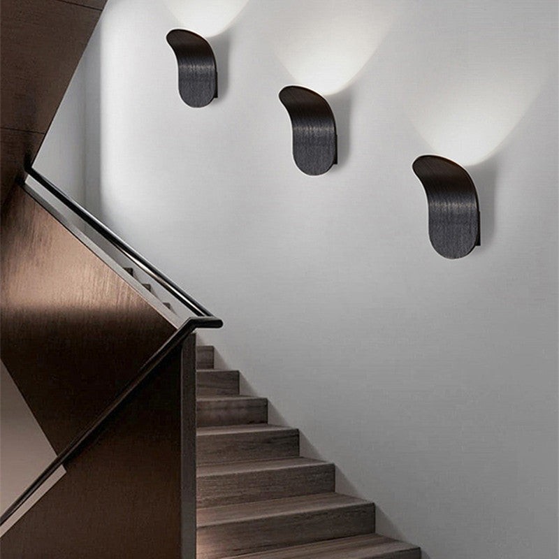 Contemporary Scandinavian Aluminum Arch LED Wall Sconce Lamp M164