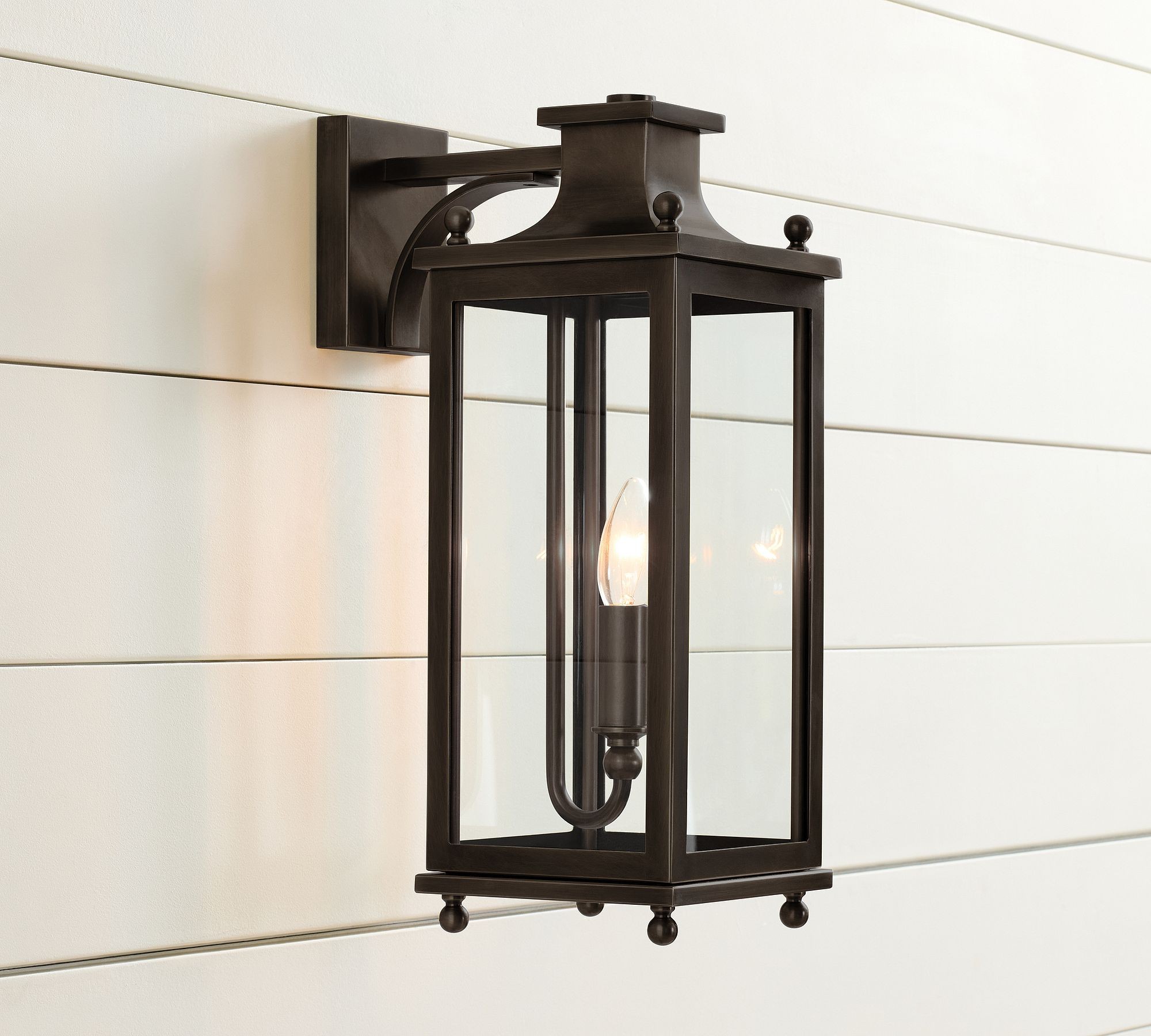 Yolvira Outdoor Wall Light Sconce - Versatile Metal Lantern T194