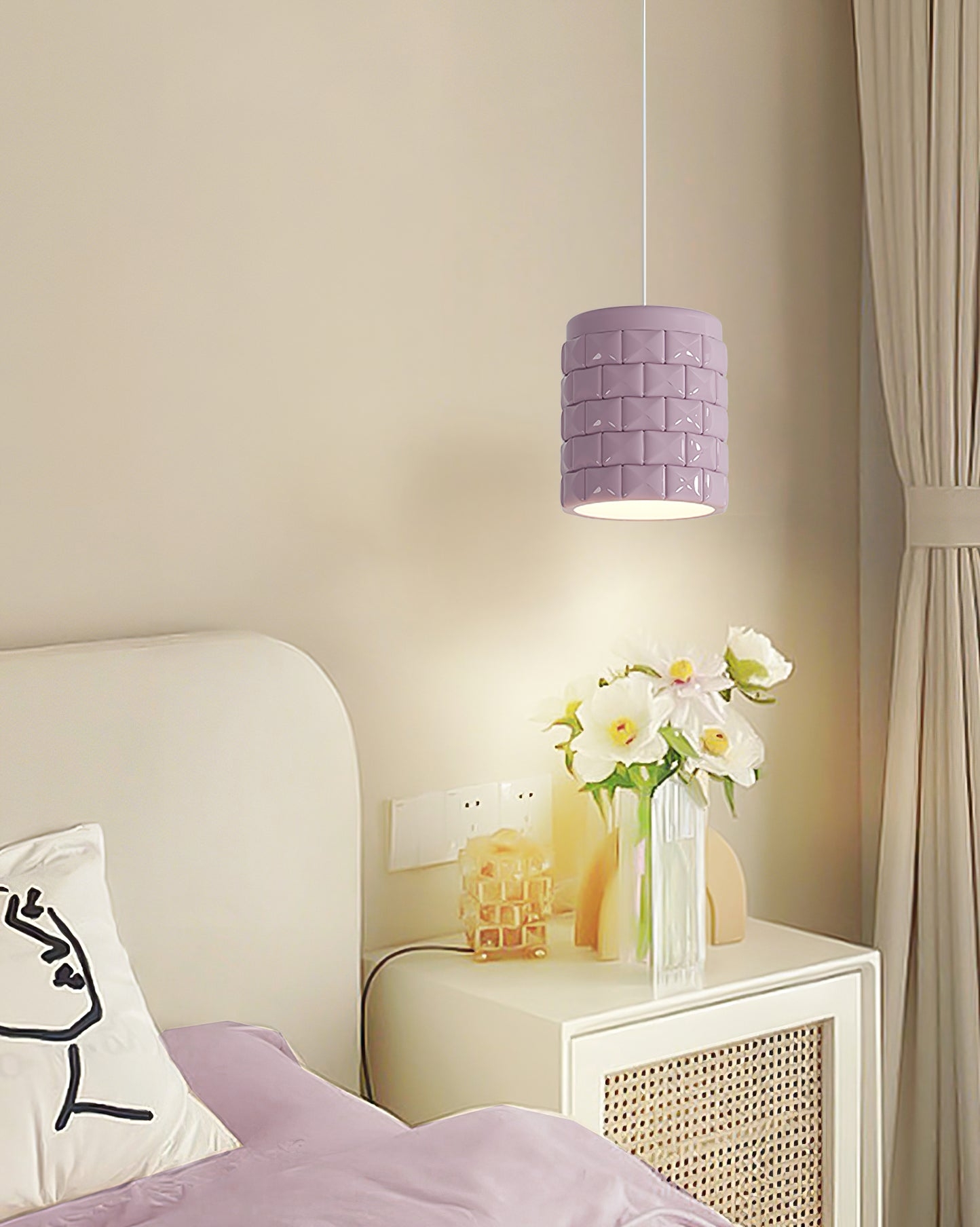 Lysne Girl Pendant Lamp D410