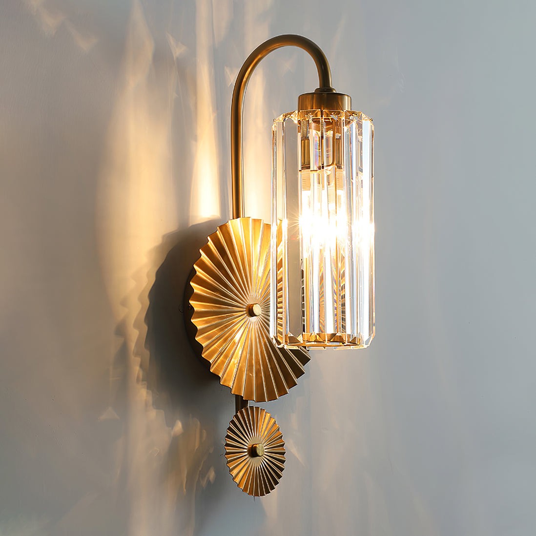 Nordic Light Luxury Crystal Wall Lamp M168