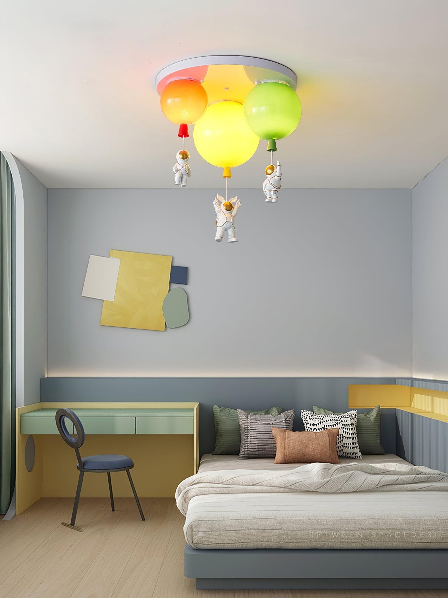 Astronaut Glossy Balloon Ceiling Lamp M494