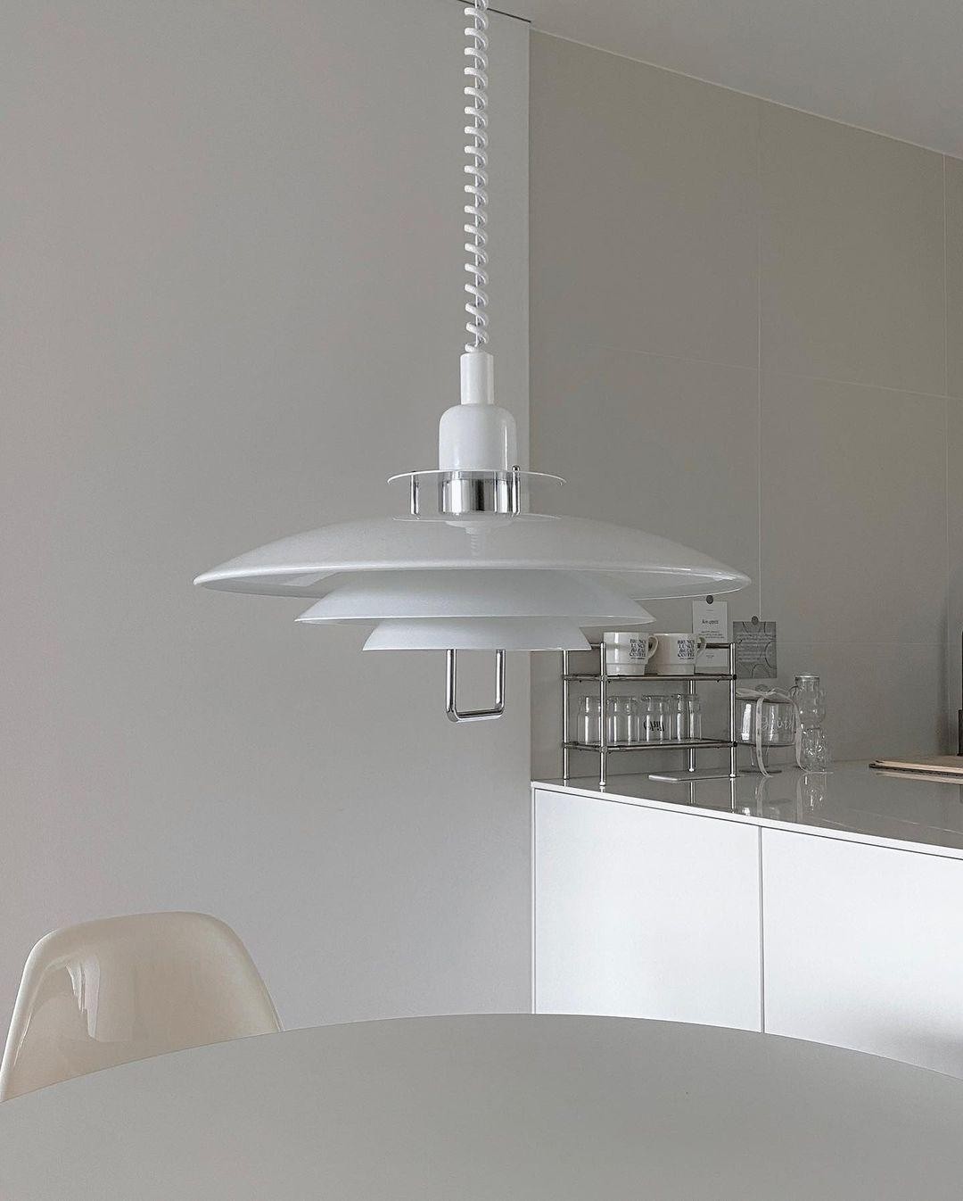 Danish Lifting UFO Pendant Lamp M530