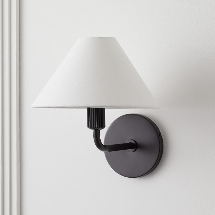 Diora Contemporary Wall Sconce Light - Elegant Brass Fixture for Home or Office T040