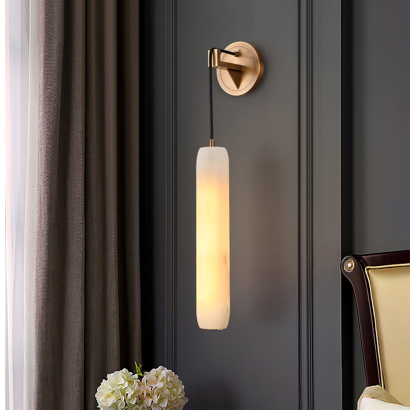 Alabaster Flute Wall Lamp D437