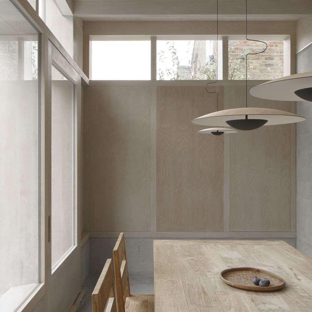 Indoor Ginger LED Suspension Lamp Above The Dining Table