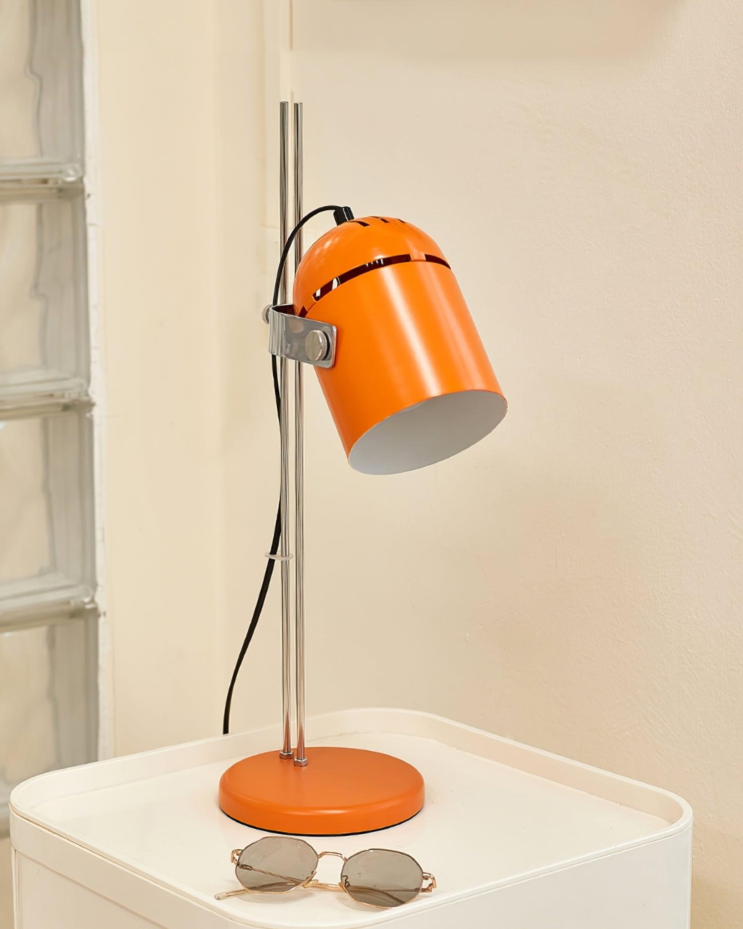 Adjusta Liftable Desk Lamp D370