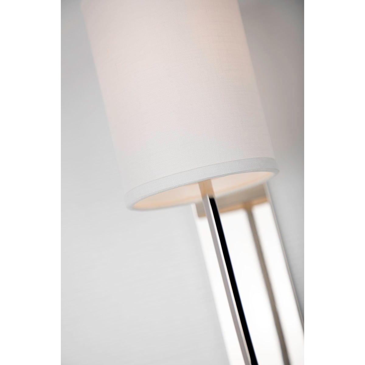 Colton Wall Lamp D555
